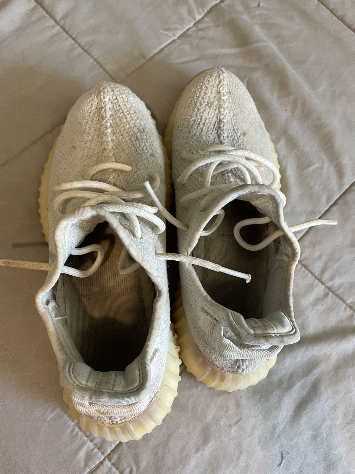 Adidas Yeezy 350 Creams White Size 9 Men’s Size US 9 / EU 42 - 2 Thumbnail