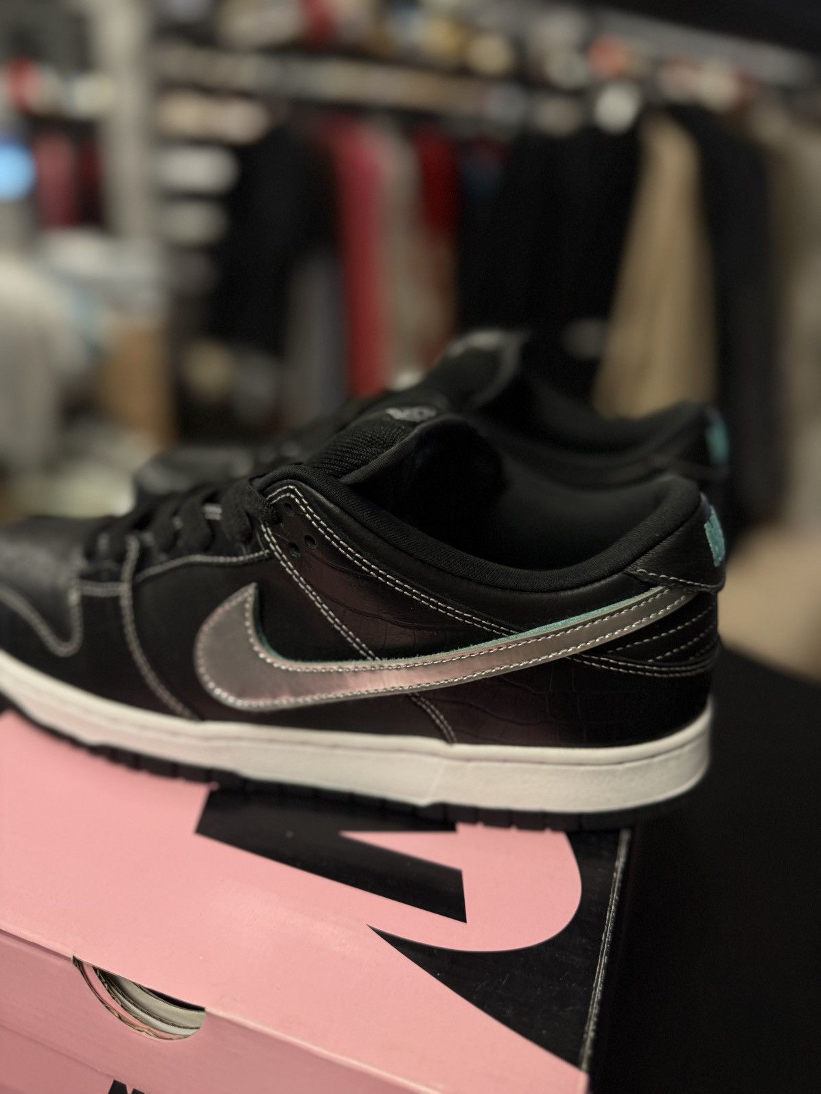 Diamond Supply Co. × Nike Size 11 - Nike Diamond Supply Co x Dunk SB Low Black Diamond Size US 11 / EU 44 - 9 Thumbnail