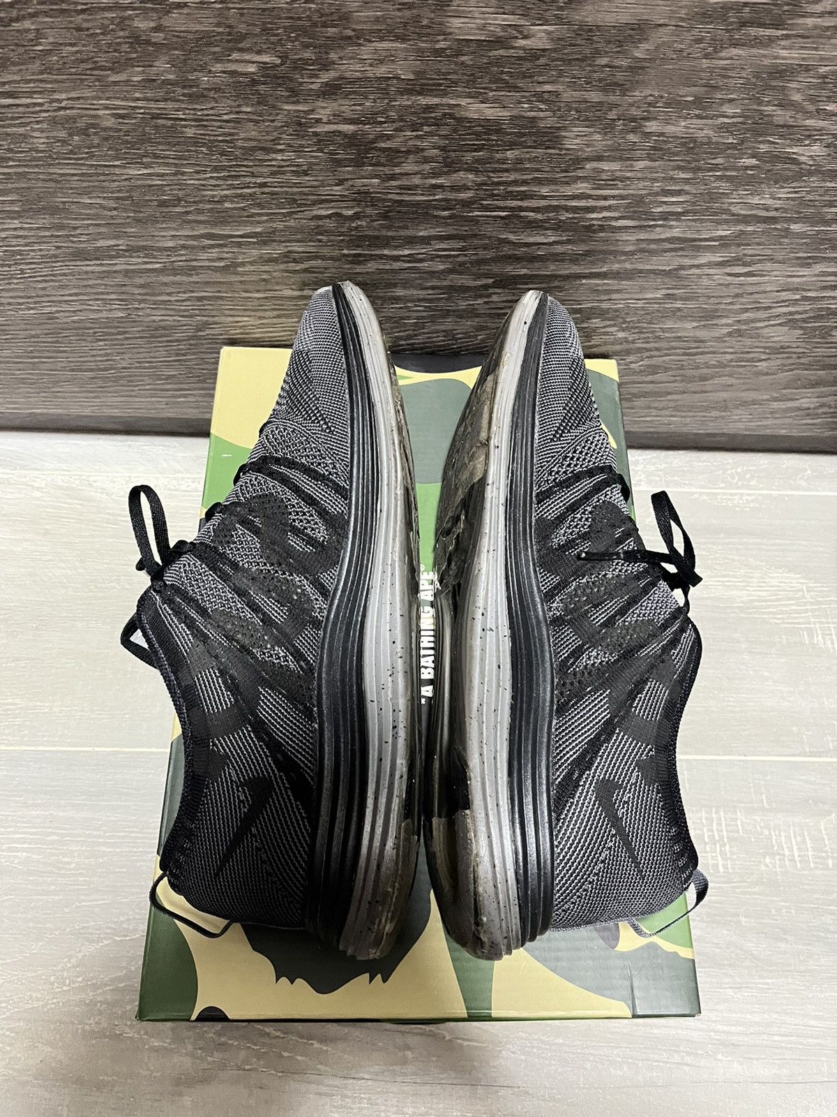 Nike × Supreme Supreme nike flyknit lunar 1 Size US 11 / EU 44 - 6 Thumbnail
