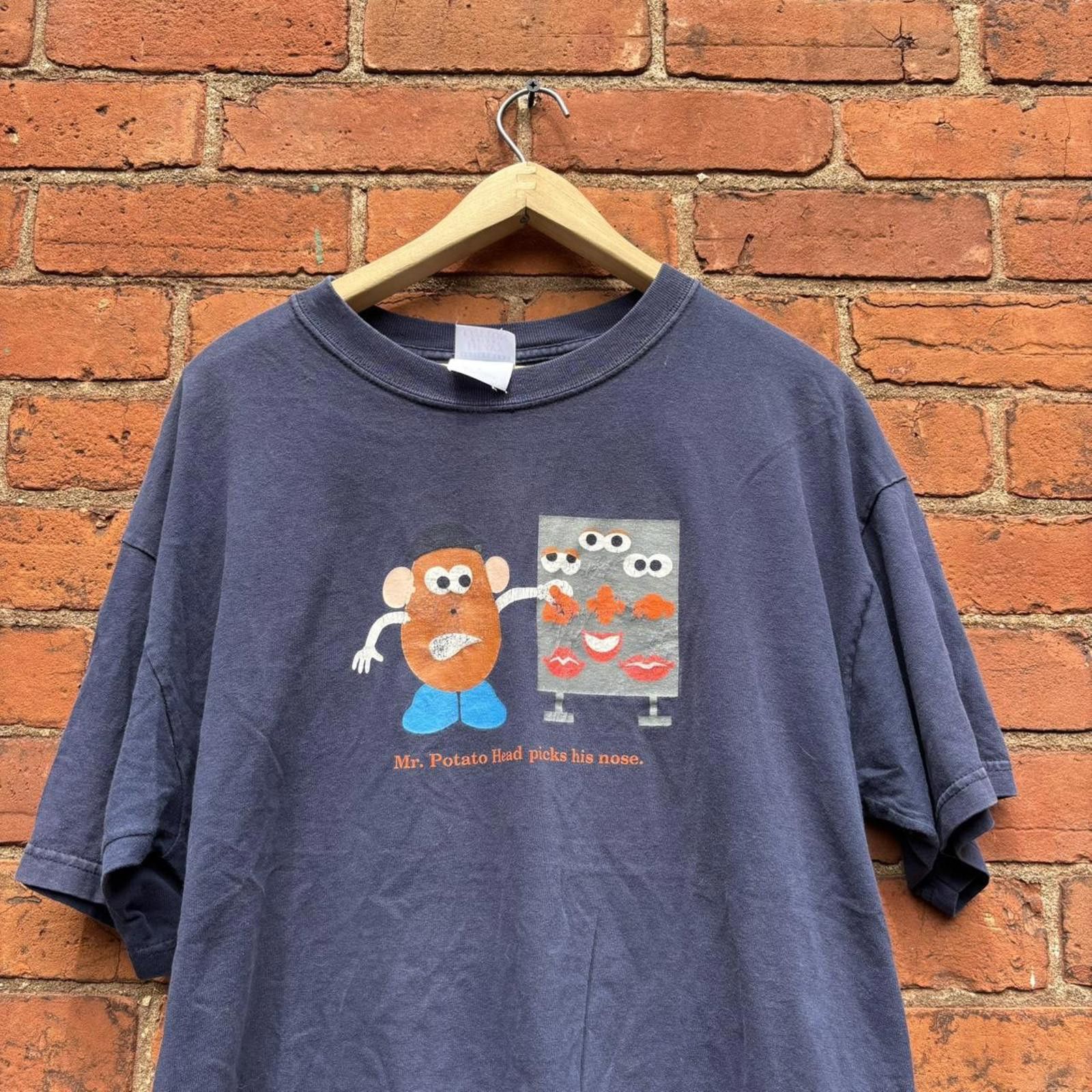 Gildan Vintage Mr potato head picks his nose t shirt 00s XL Size US XL / EU 56 / 4 - 2 Thumbnail