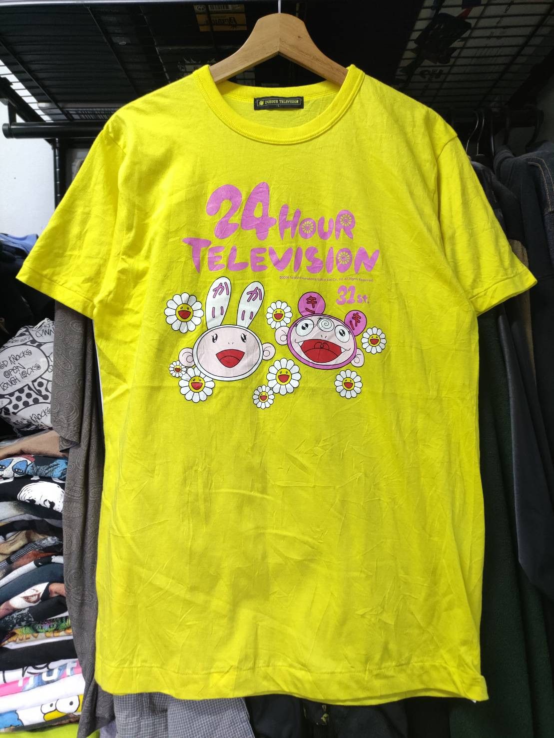 Japanese Brand Vtg 00's Takashi Murakami x 24 Hour Television Art T-Shirt Size US L / EU 52-54 / 3 - 2 Thumbnail