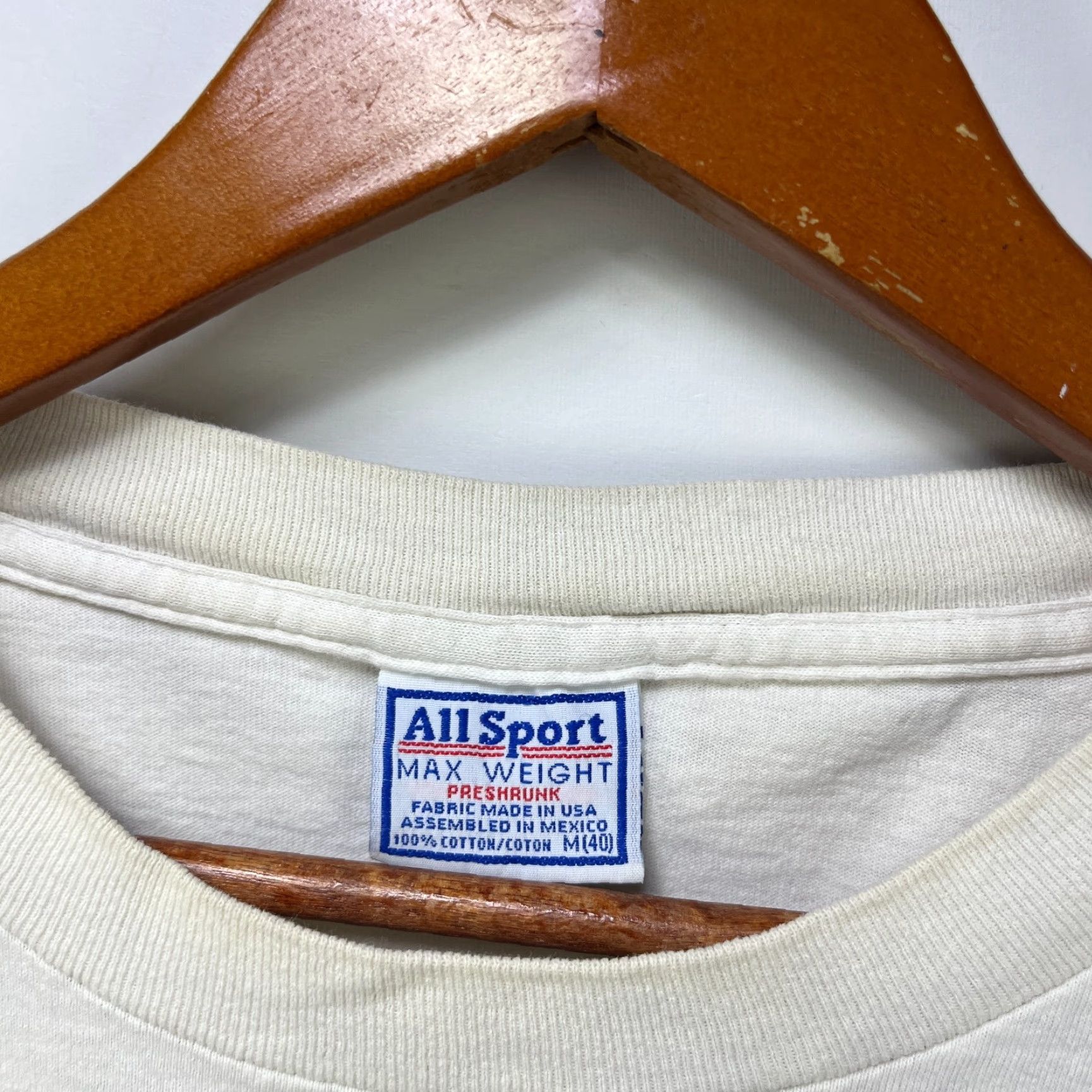 NASCAR VINTAGE NASCAR Bristol 2000 Racing T-Shirt M Men White 90s Logo Pleated Size US M / EU 48-50 / 2 - 6 Thumbnail