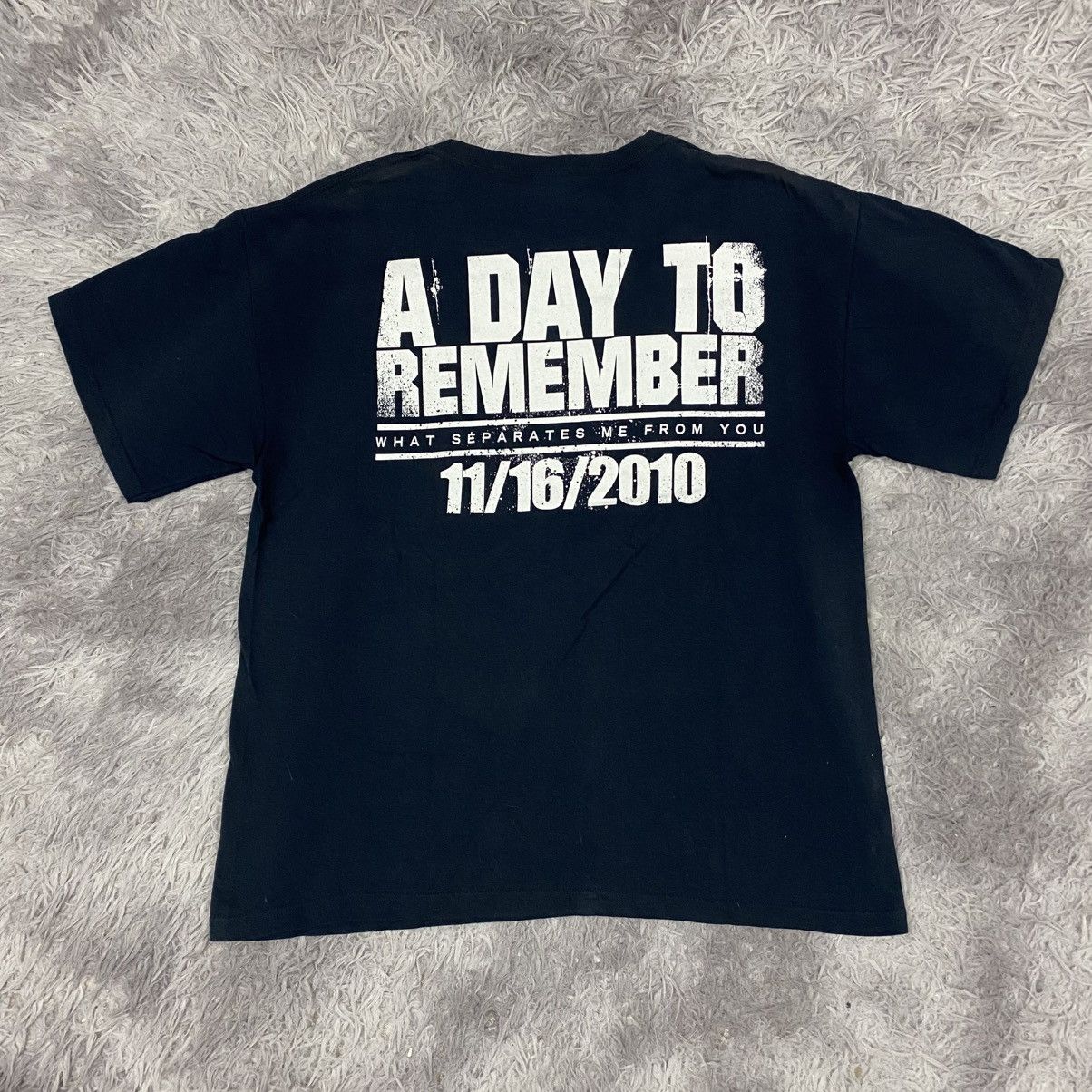Band Tees × Gildan × Vintage Metalcore pop punk band a day to remember album Size US L / EU 52-54 / 3 - 2 Thumbnail