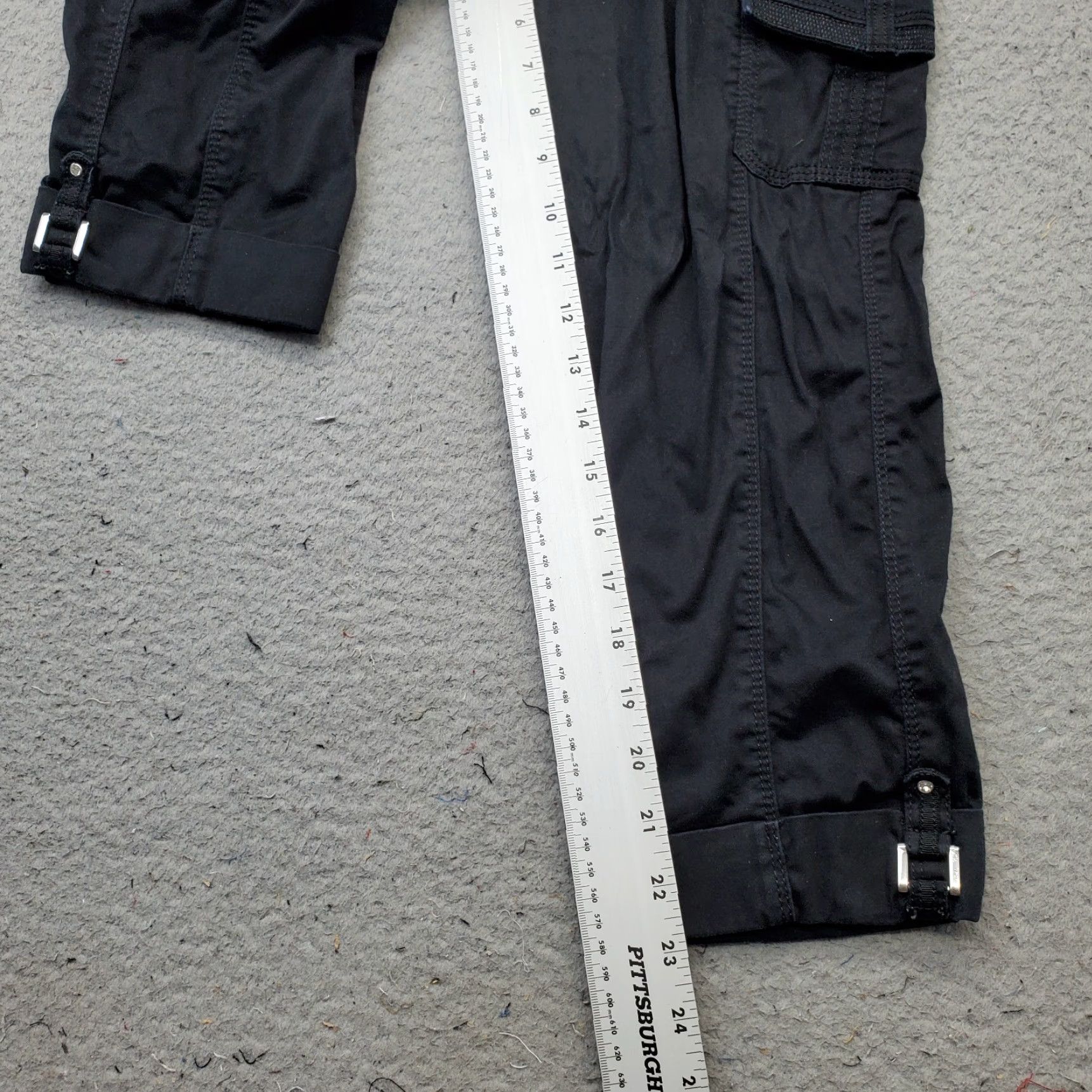White House Black Market White House Black Market Pants Womens 0 Black Crop Cargo Stretch Cotton Utility Regular Straight Pocketed Modern 0 Womens Size 0 Black Size 25" / US 0 / IT 36 - 4 Thumbnail