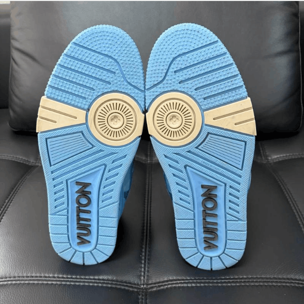 Louis Vuitton Louis Vuitton low-top shoes 43.5EU Size US 10.5 / EU 43-44 - 4 Thumbnail