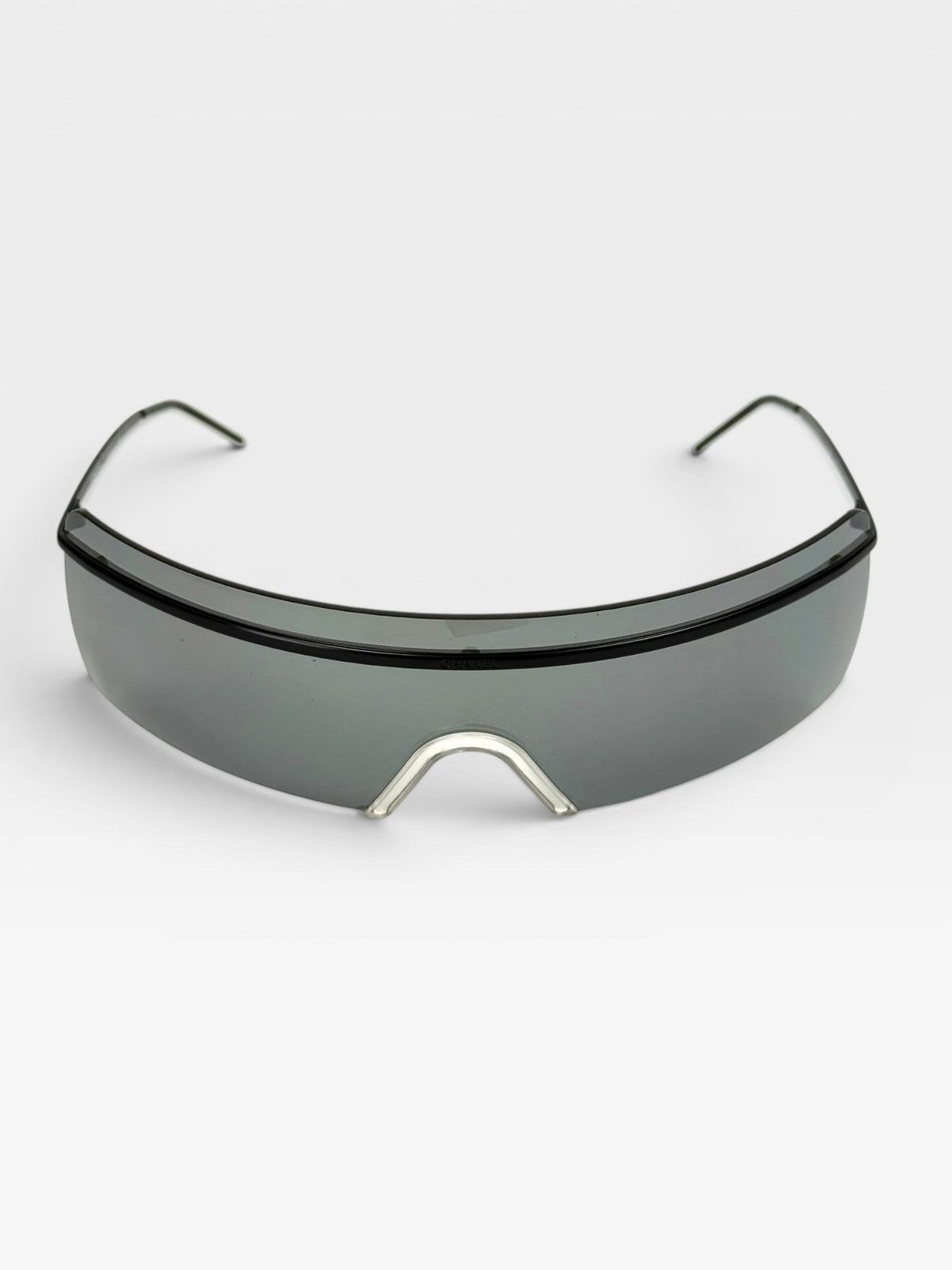 Chanel VINTAGE CHANEL MONOLENS SUNGLASSES Size ONE SIZE - 2 Thumbnail