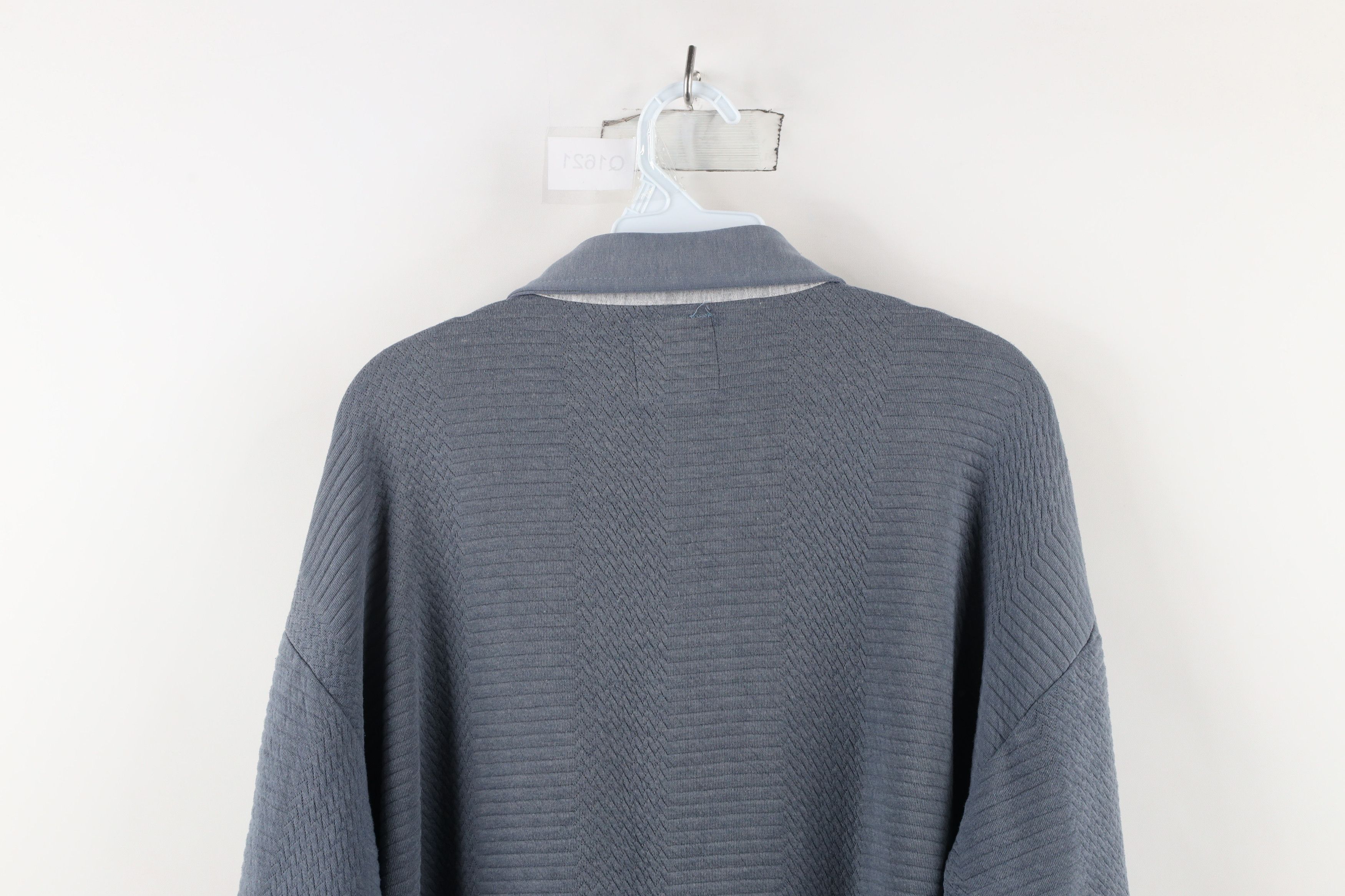 Vintage Vintage 90s Streetwear Textured Collared Pullover Polo Shirt Size US L / EU 52-54 / 3 - 11 Thumbnail