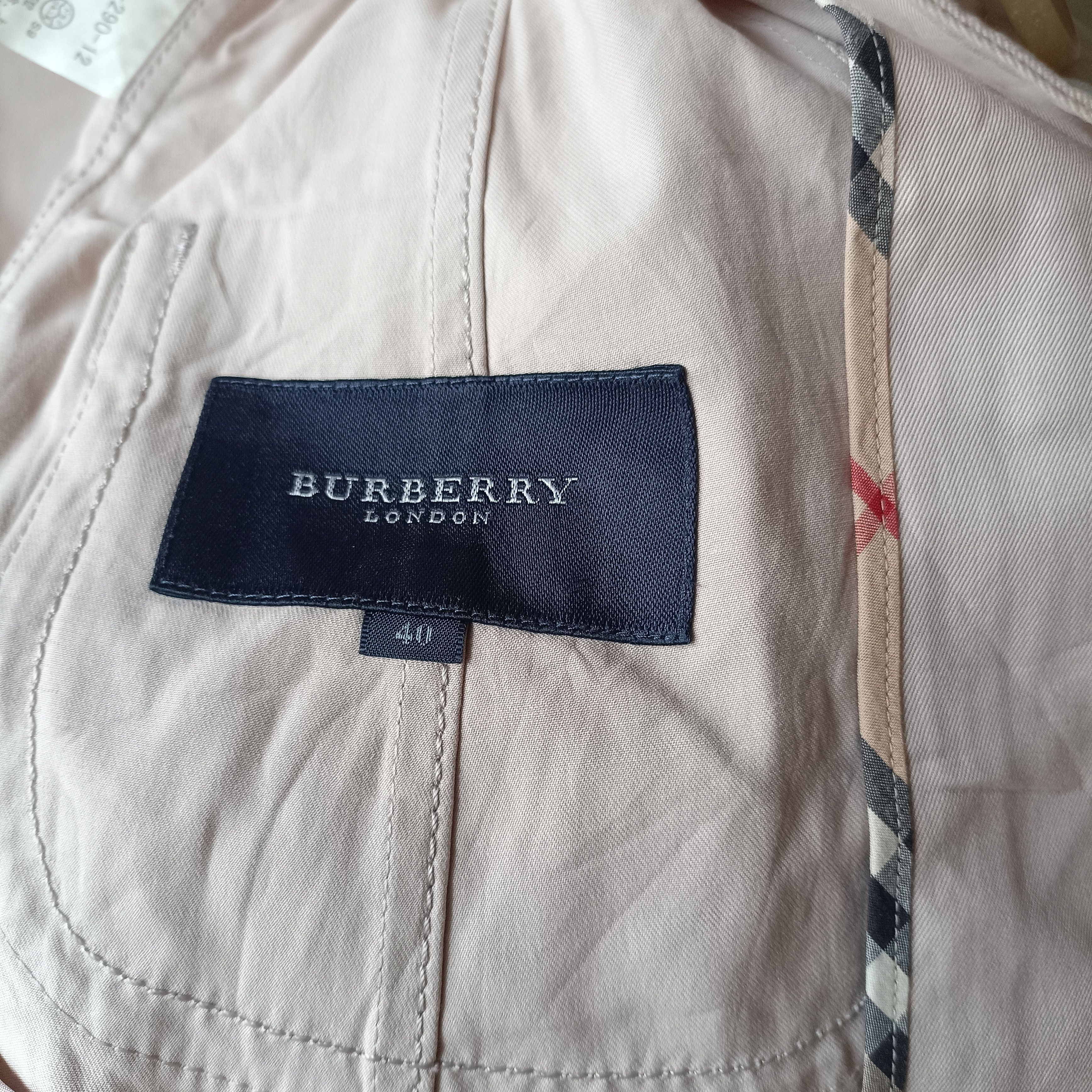 Burberry Burberry crop top outer wear Size M / US 6-8 / IT 42-44 - 10 Thumbnail