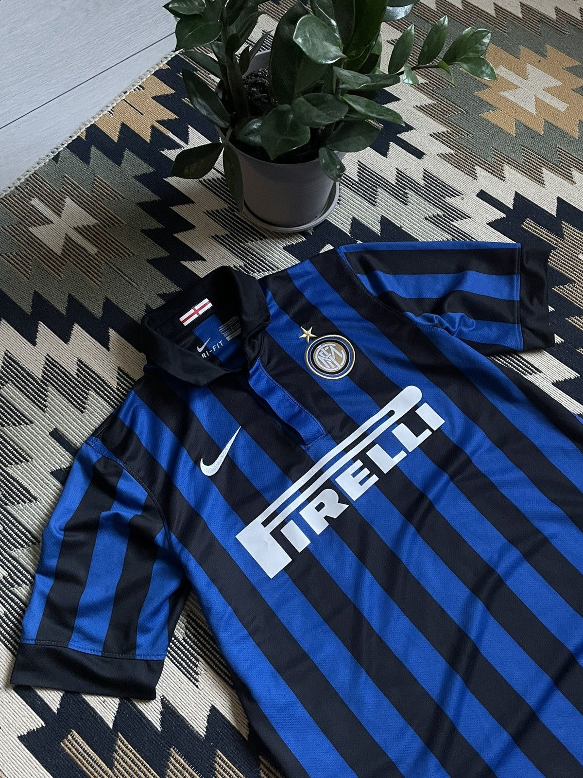 Nike × Vintage Vintage 11/12 Nike Inter Milan Blockcore Jersey Size US XS / EU 42 / 0 - 4 Thumbnail
