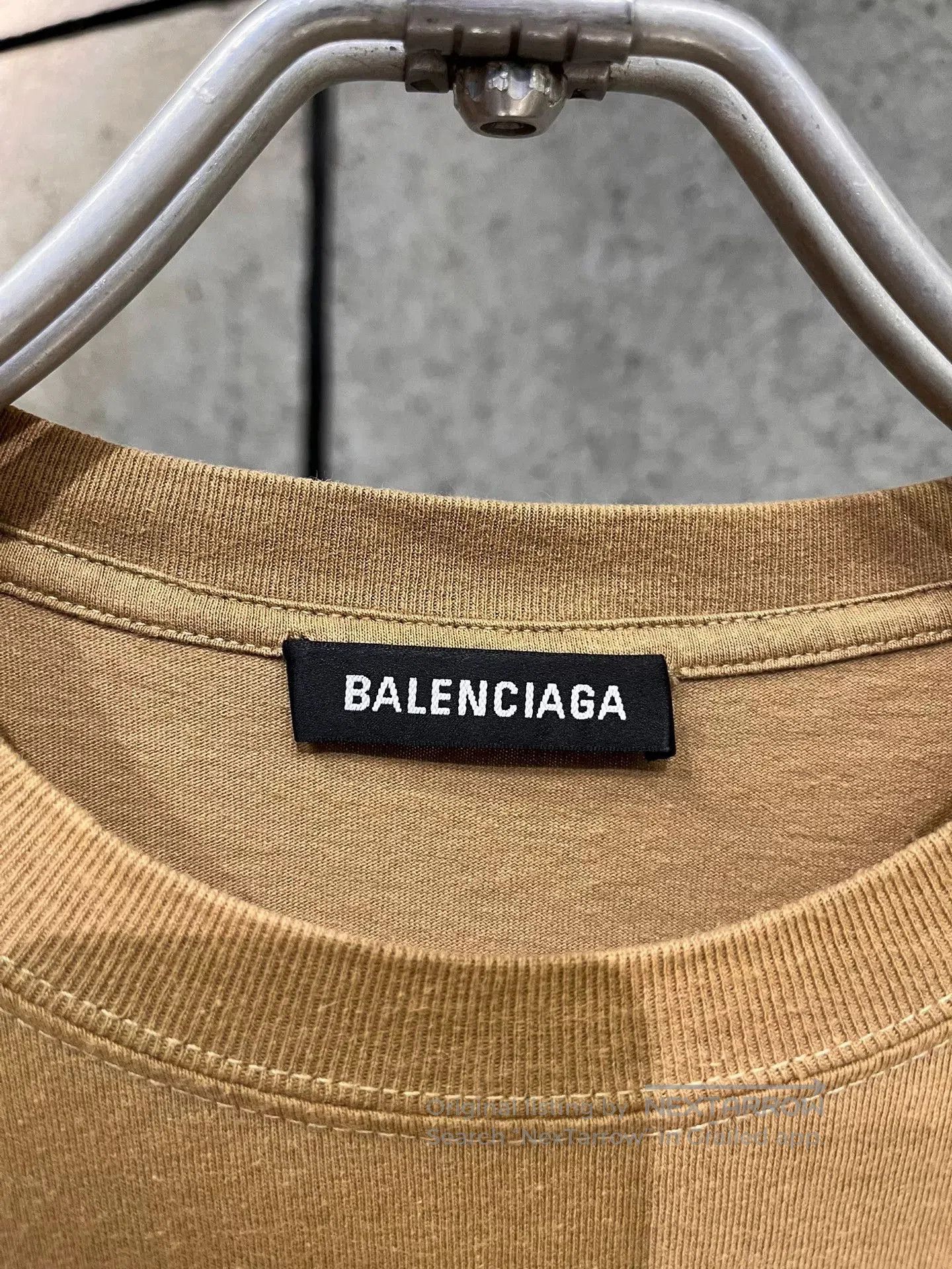 Balenciaga Balenciaga Khaki Wheat Short Sleeve S. Size US S / EU 44-46 / 1 - 3 Thumbnail