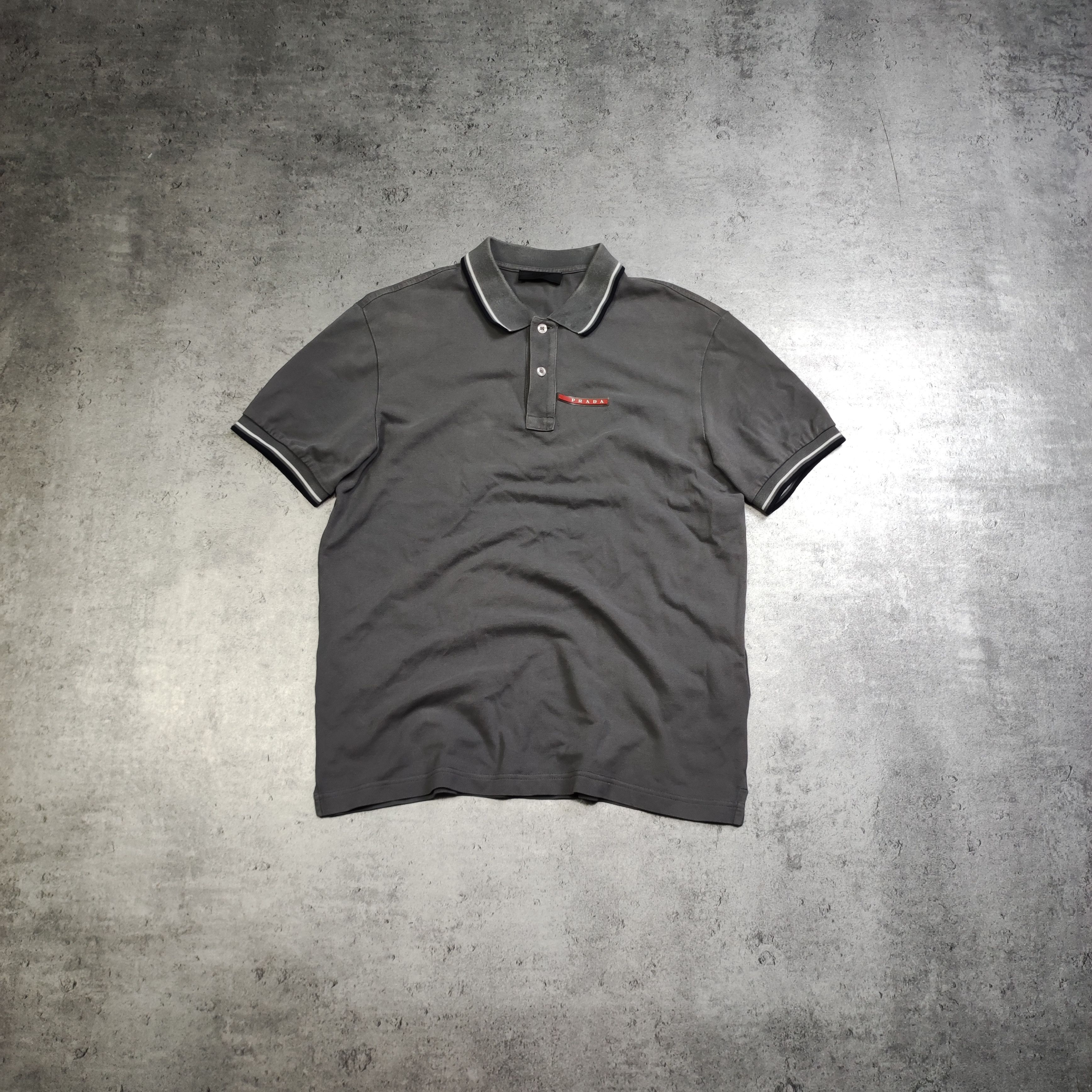 Prada RARE Prada Red Tab Classic Gray Polo Shirt Size US L / EU 52-54 / 3 - 1 Thumbnail