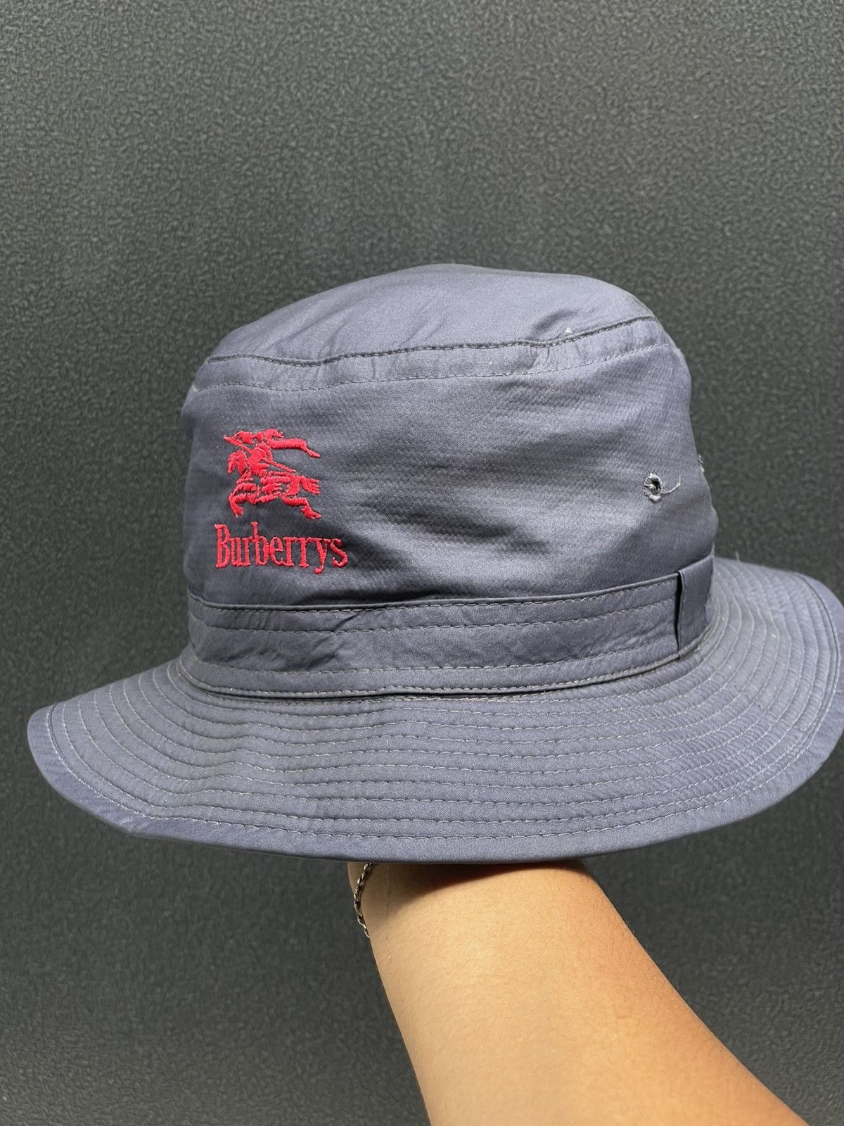 Burberry Burberry’s Logo Bucket Hat Size ONE SIZE - 1 Thumbnail