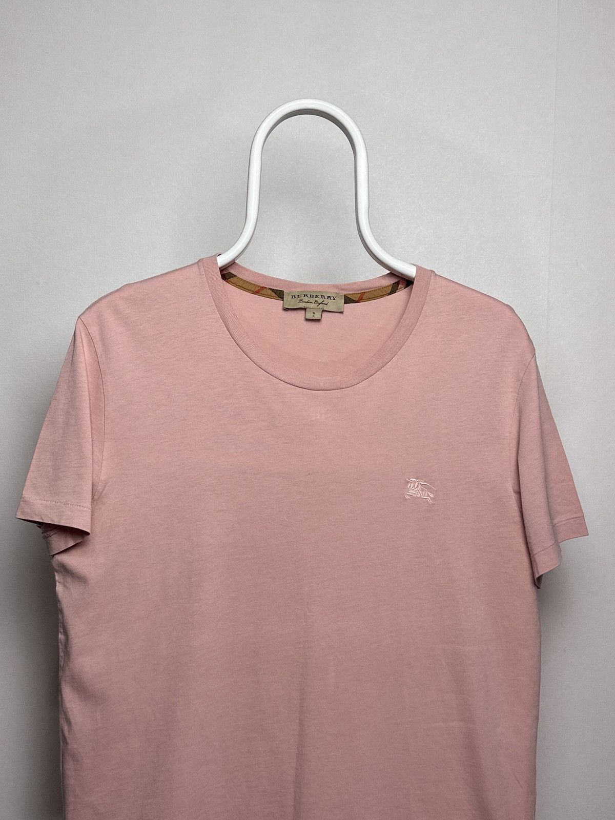 Burberry Burberry London England T-Shirt Size S Size US S / EU 44-46 / 1 - 2 Thumbnail