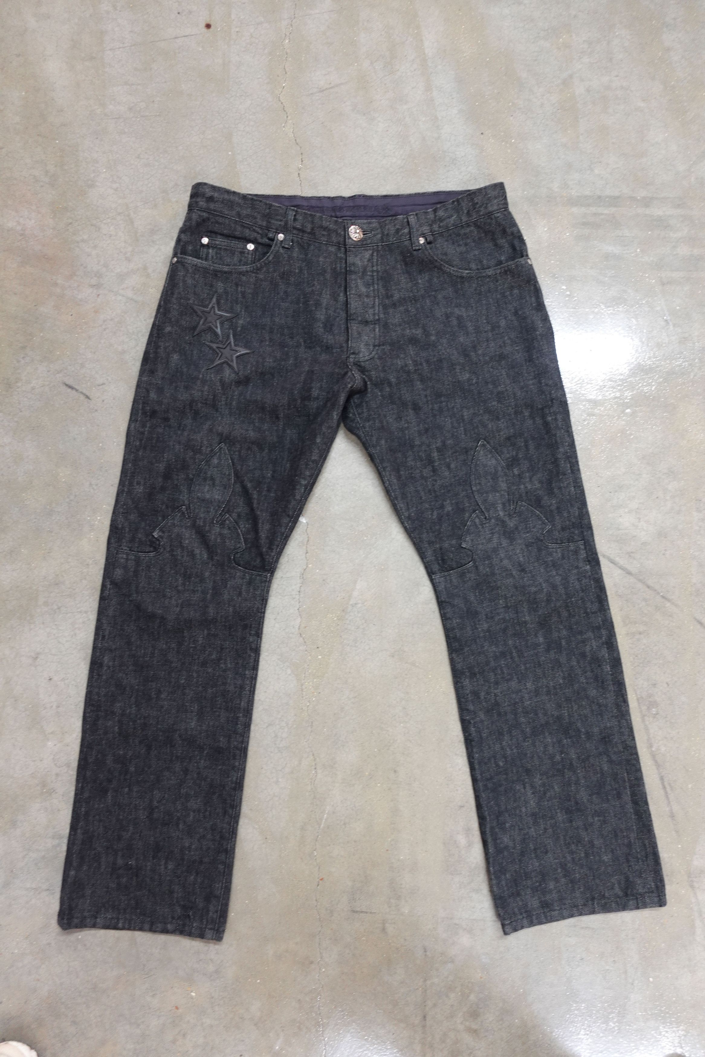 Chrome Hearts CHROME HEARTS FLEUR KNEE STAR PATCH JEANS BLACK Size US 38 / EU 54 - 2 Thumbnail