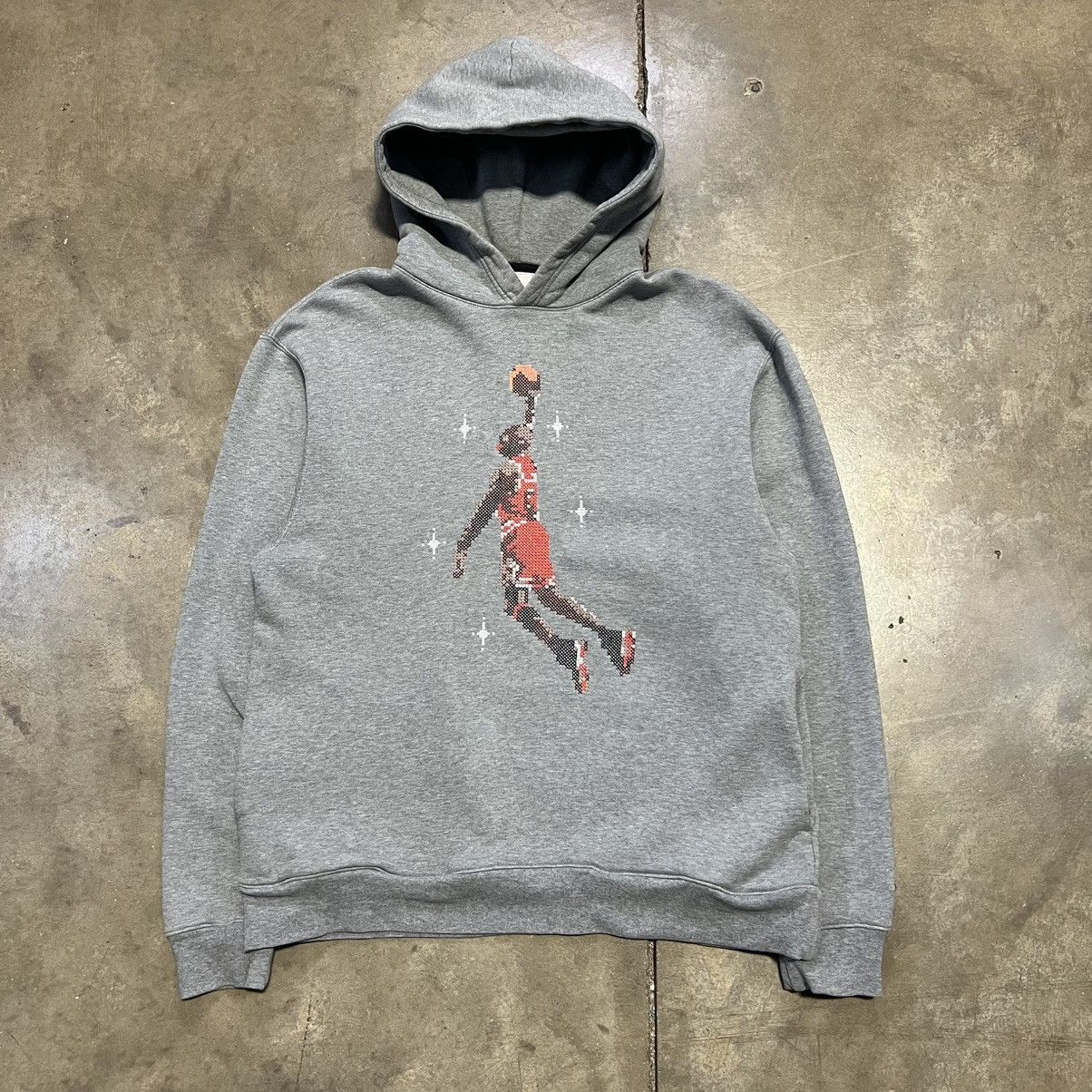 Jordan Brand × Nike × Vintage Jordan Essentials Graphic Fleece Hoodie Jumpman Heavyweight Size US M / EU 48-50 / 2 - 1 Thumbnail