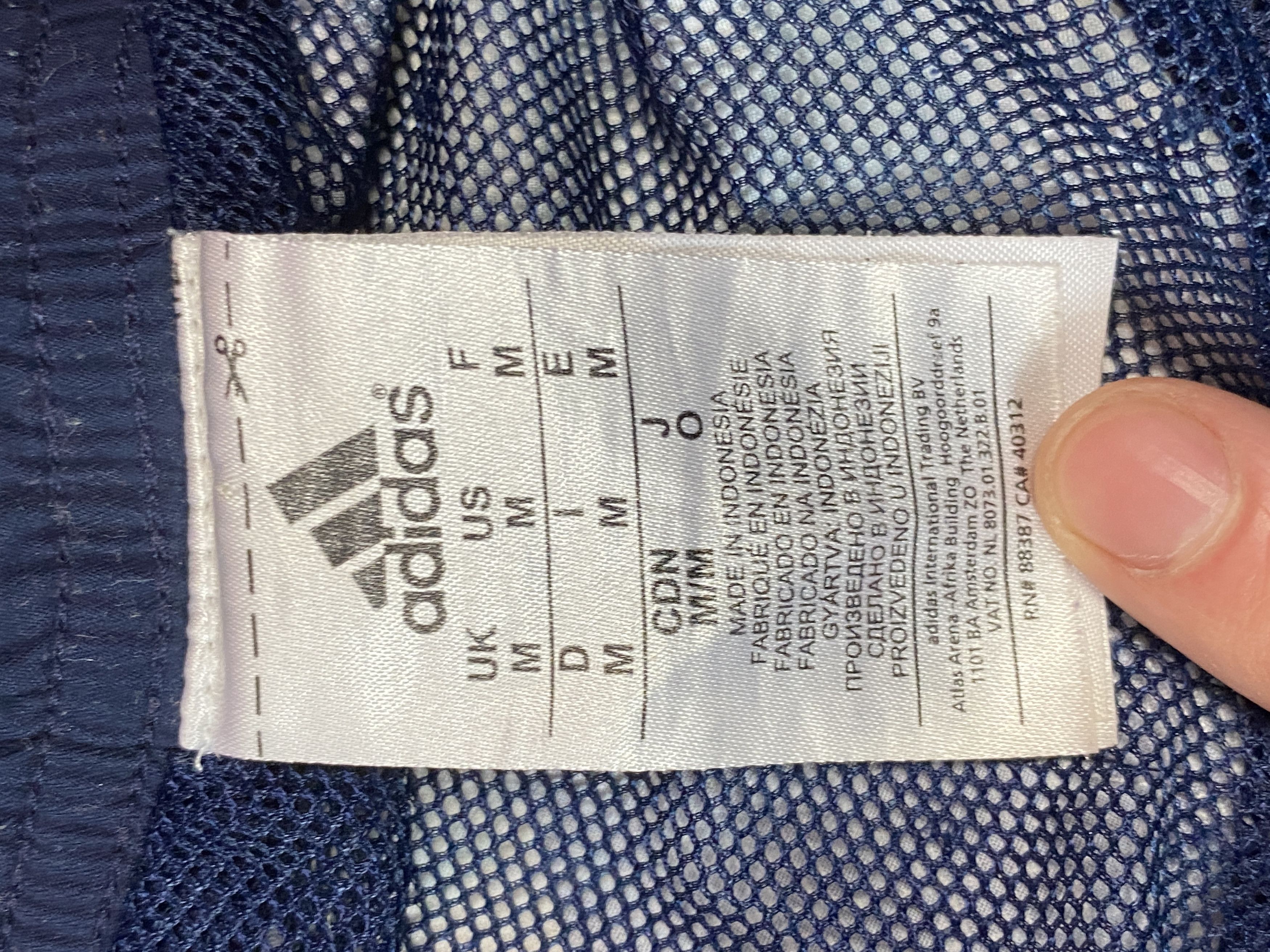 Adidas × Vintage Adidas Vintage Men's Board Shorts - M Size US 32 / EU 48 - 4 Thumbnail