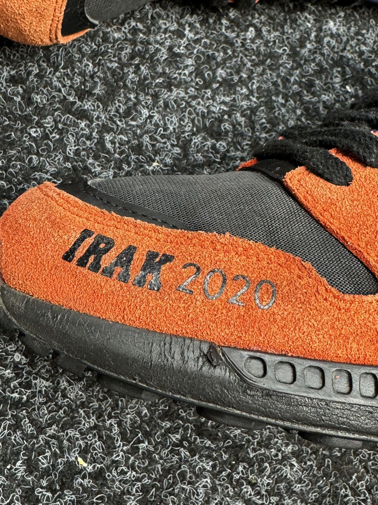 Adidas Adidas Zx 8000 Irak Black Gore tex size 42 Size US 8 / EU 41 - 13 Thumbnail