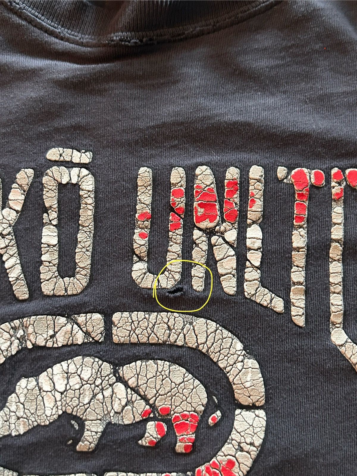 Ecko Unltd. Y2K Ecko Untold Baggy Skater Crackling 3D Effect Graphic Tee Size US XXL / EU 58 / 5 - 7 Thumbnail