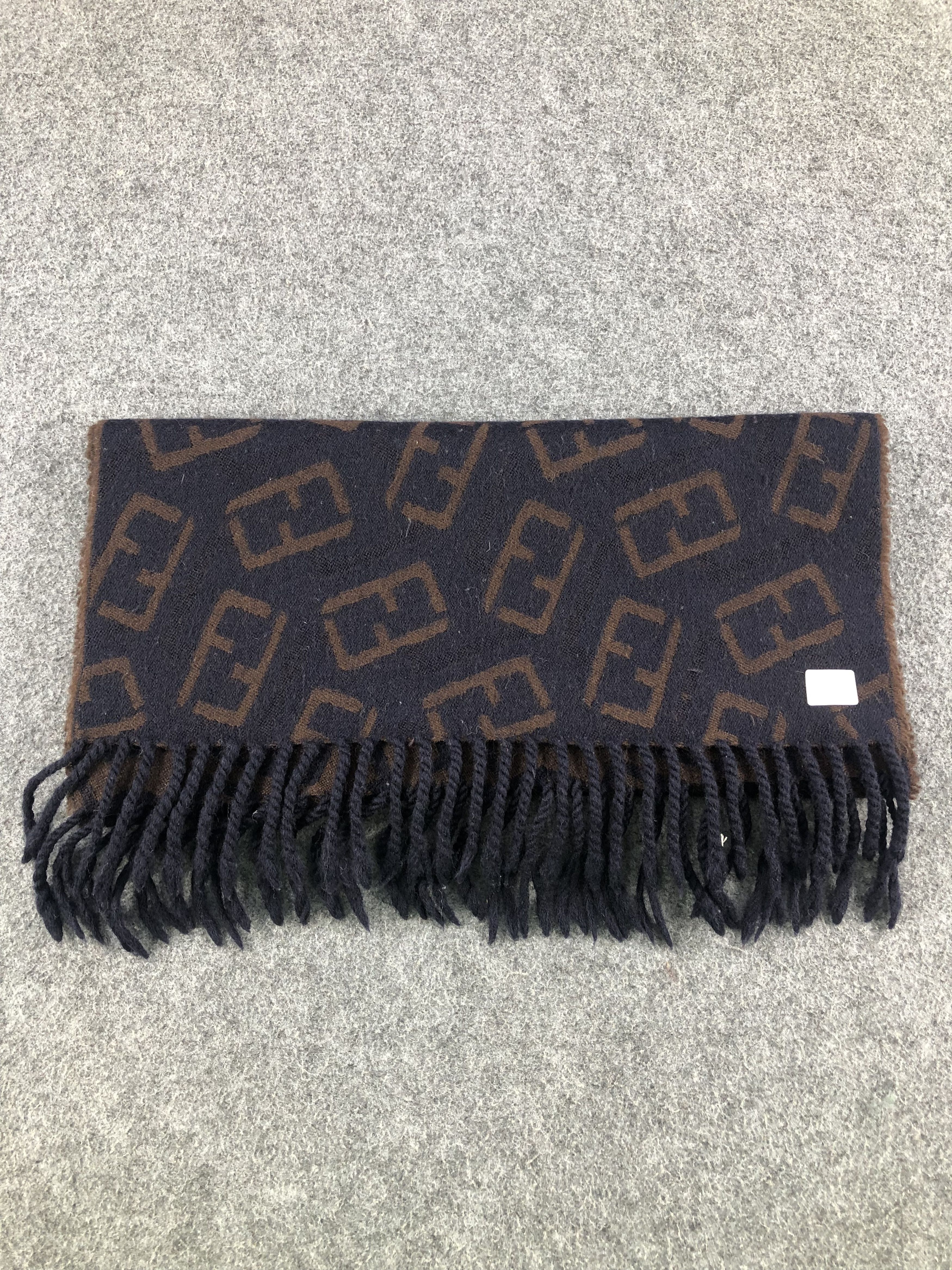 Fendi Fendi Monogram FF Scarf / Muffler / Neckwear Size ONE SIZE - 8 Thumbnail