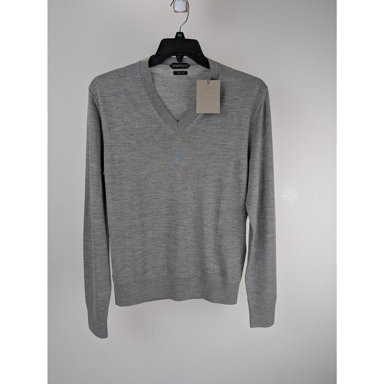 Tom Ford o1rshd1 V-Neck Knitwear Crewneck Sweatshirt in Grey Size US M / EU 48-50 / 2 - 1 Thumbnail