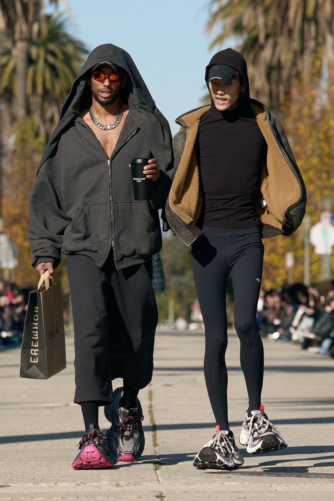 BALENCIAGA インコグニート フーディ BALENCIAGA】Incognito Hoodie | AYIN