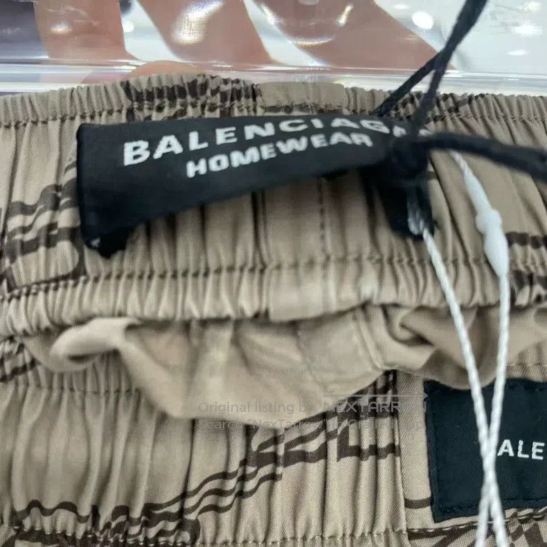 Balenciaga Balenciaga Double B printed short pants Size US 30 / EU 46 - 5 Thumbnail