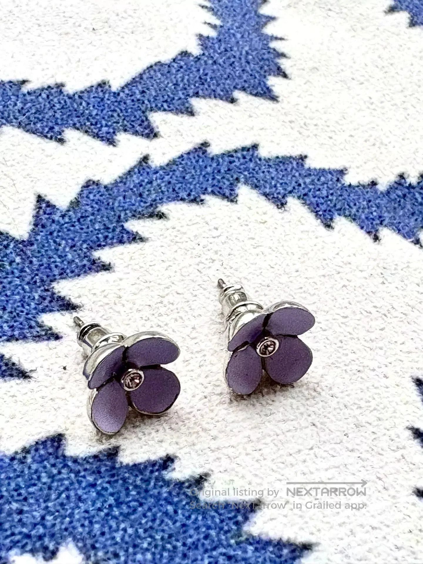 Vivienne Westwood rare vivienne westwood flower earrings. Size ONE SIZE - 3 Thumbnail