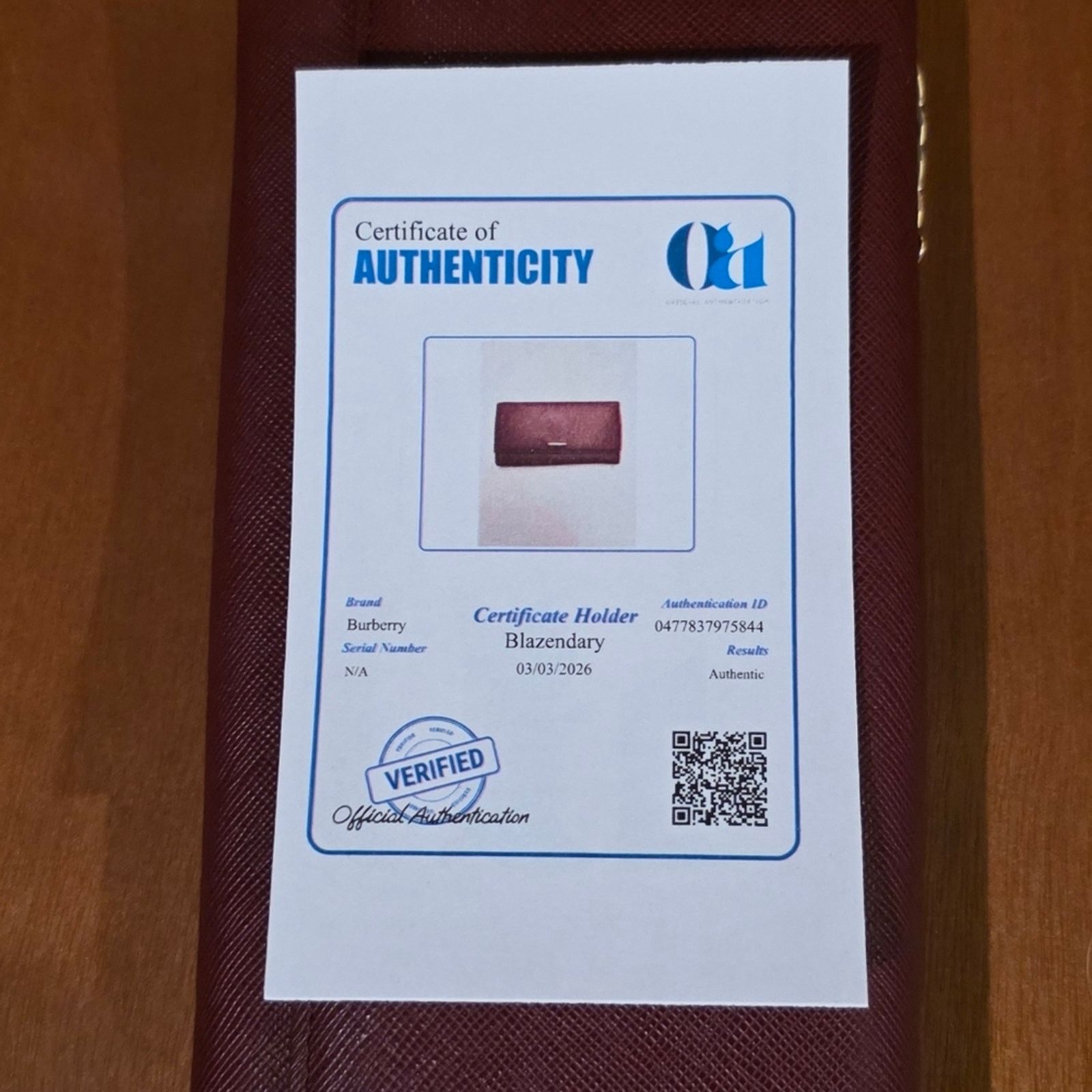 Burberry Burberry Bifold Kisslock Burgundy Wallet w/ Removable Chain Size ONE SIZE - 9 Thumbnail