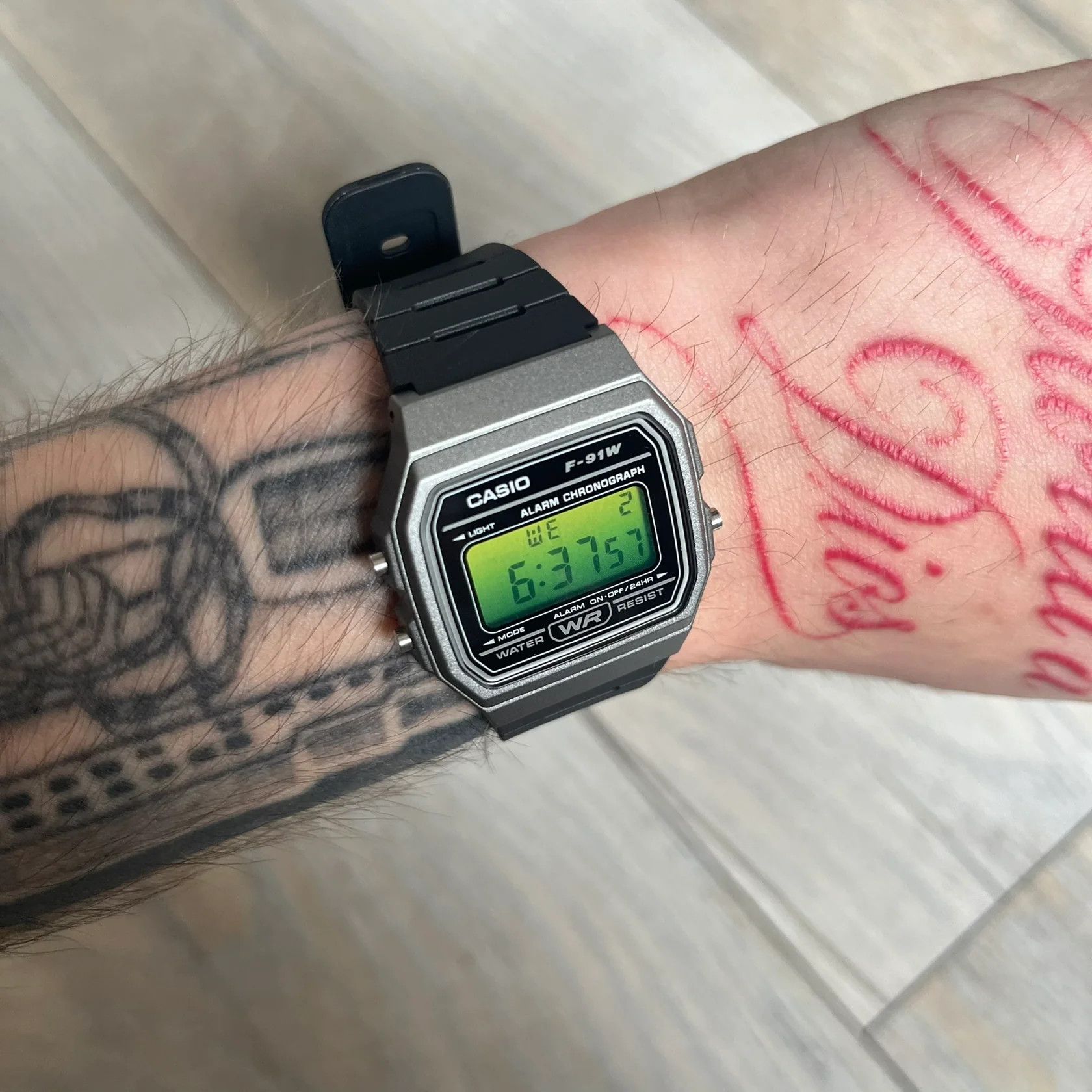 Casio Casio F-91W "Doomsday" Silver & Green Digital Watch Size ONE SIZE - 3 Thumbnail