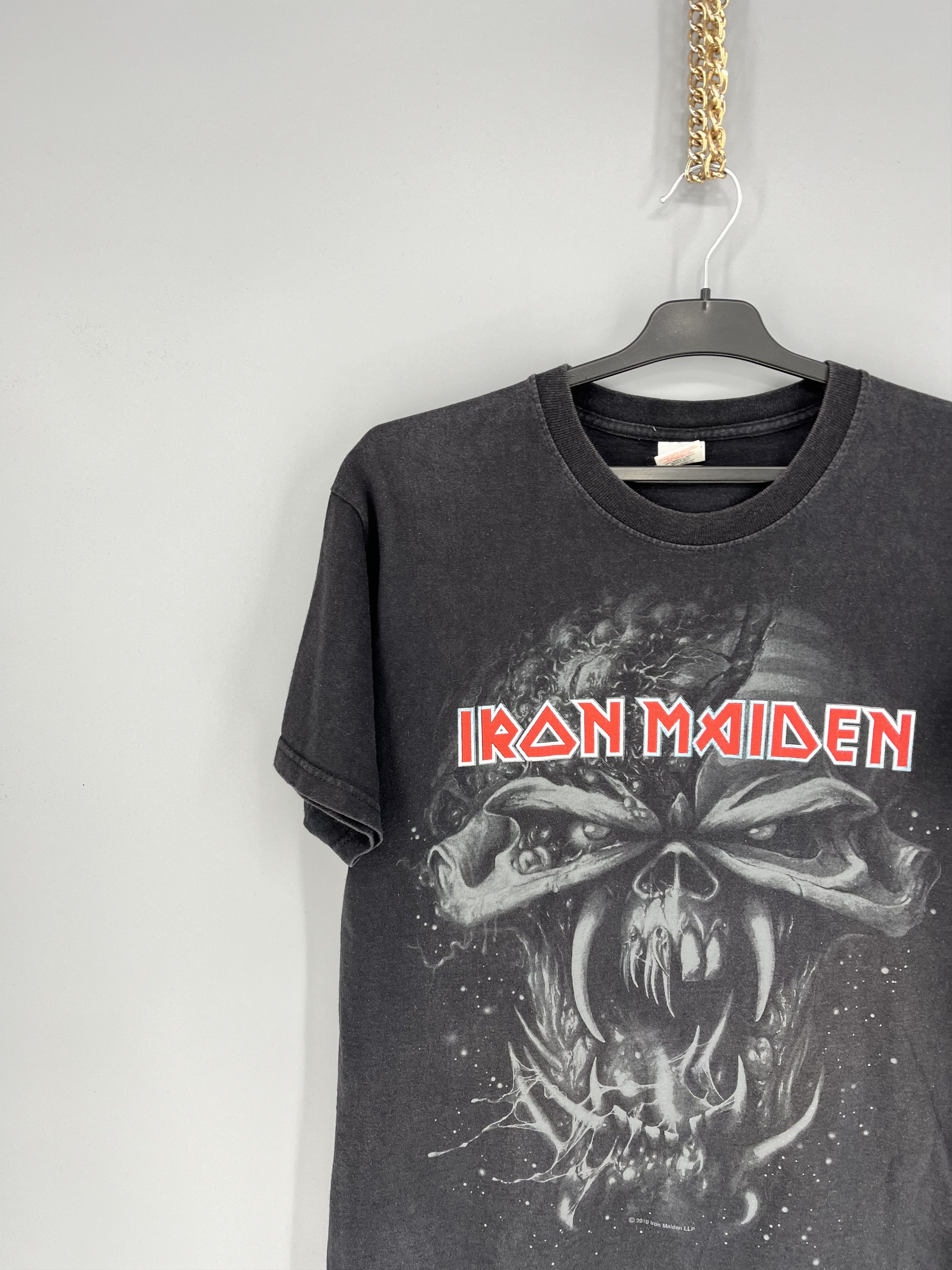 Band Tees IRON MAIDEN 2010 “The Final Frontier” World Tour T-shirt Size US L / EU 52-54 / 3 - 4 Thumbnail