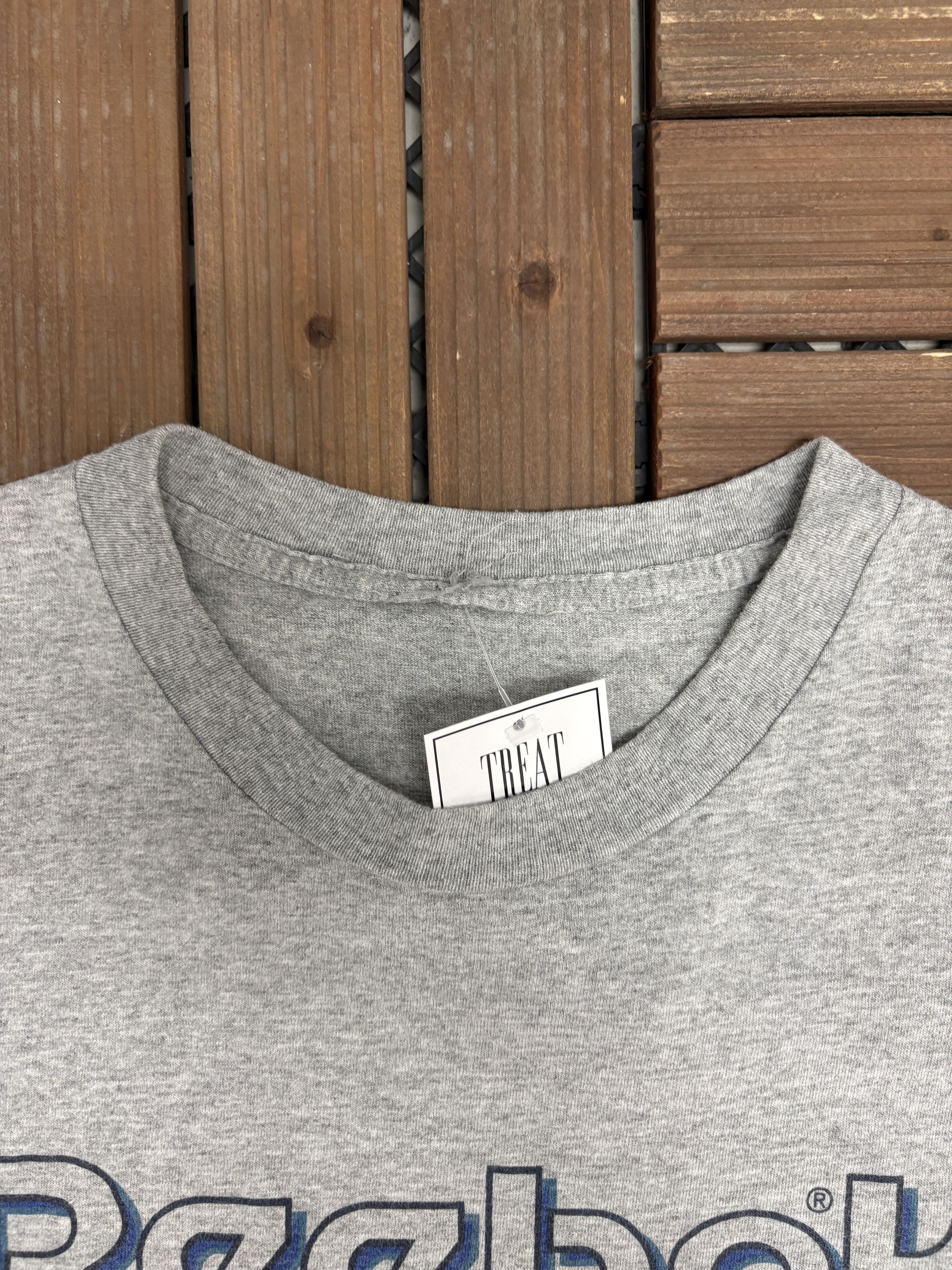 Vintage Reebok Logo Vintage Grey T-Shirt Tee Size US XL / EU 56 / 4 - 4 Thumbnail