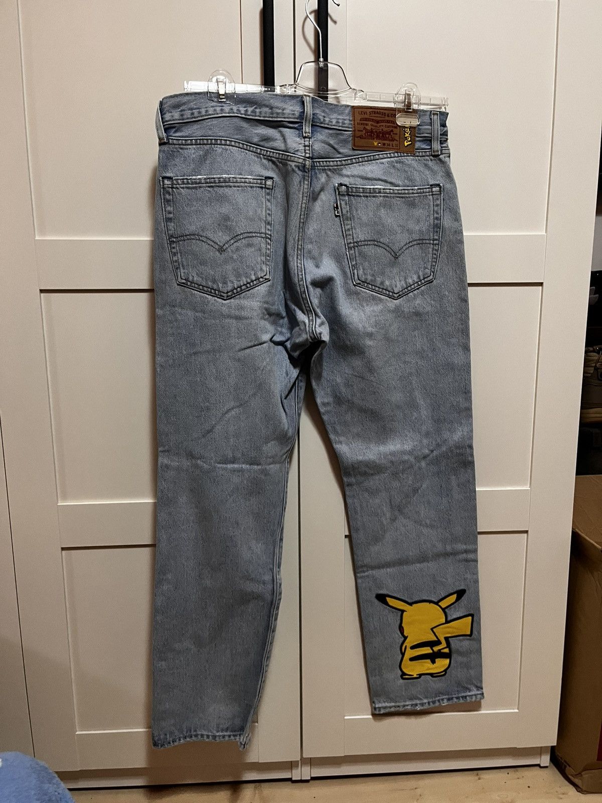 Levi's Levi‘s x Pokémon Denim Jeans Size US 34 / EU 50 - 6 Thumbnail