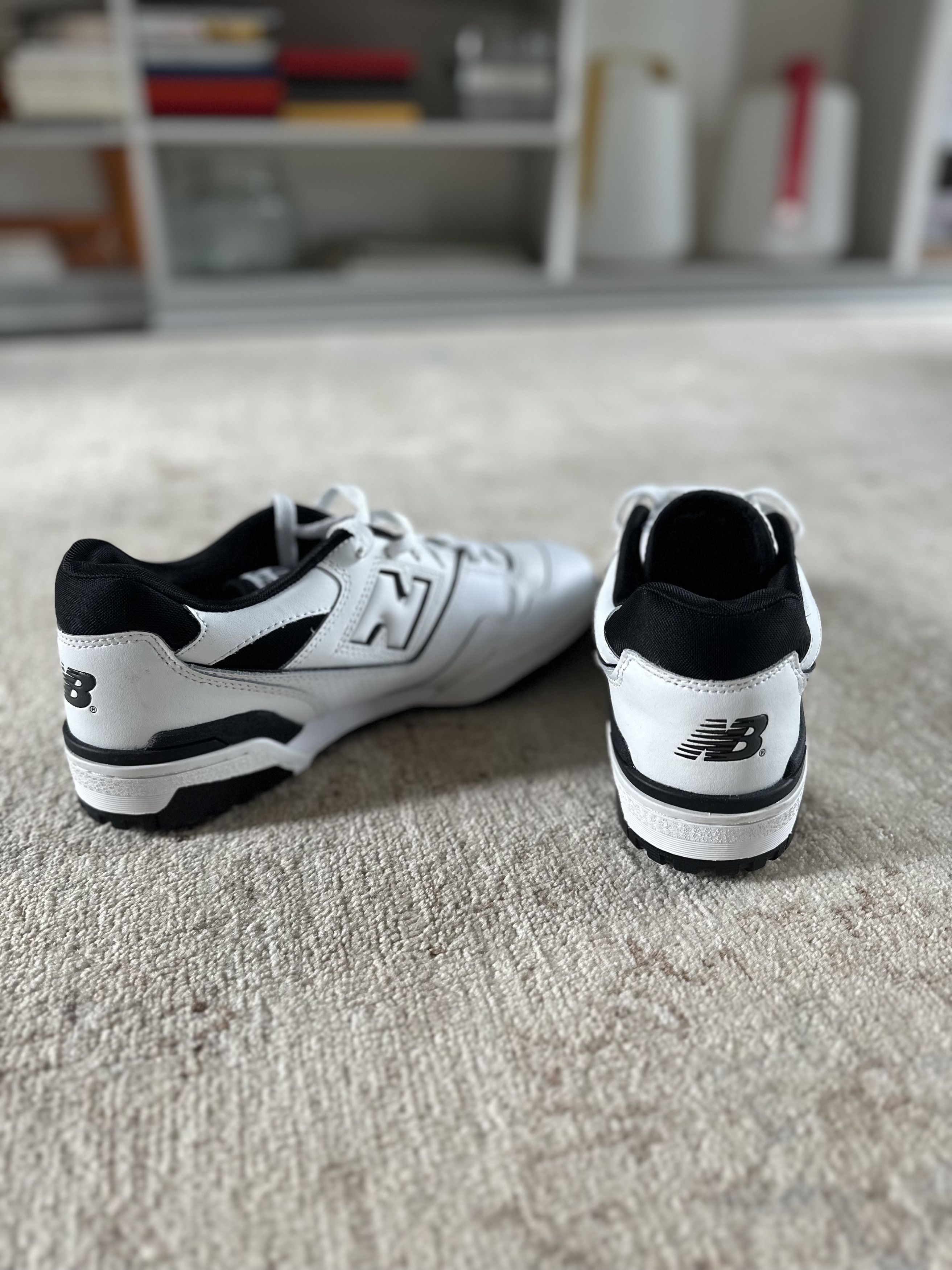 New Balance New Balance 550 White/Black Size US 10 / EU 43 - 2 Thumbnail
