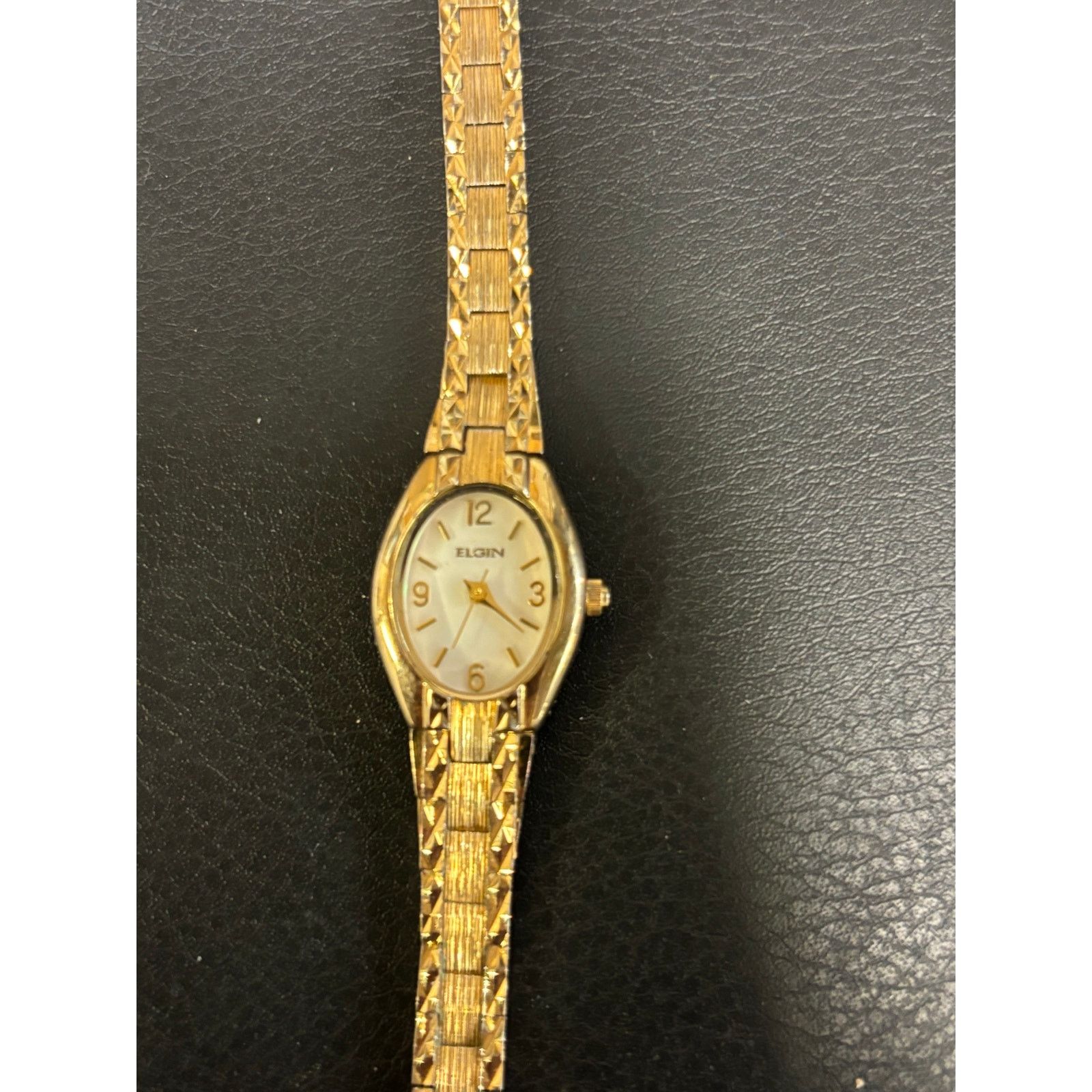 Elgin National Watch Company Vintage Elgin EG388 Gold Tone Women’s Watch! New Battery! Size ONE SIZE - 10 Thumbnail