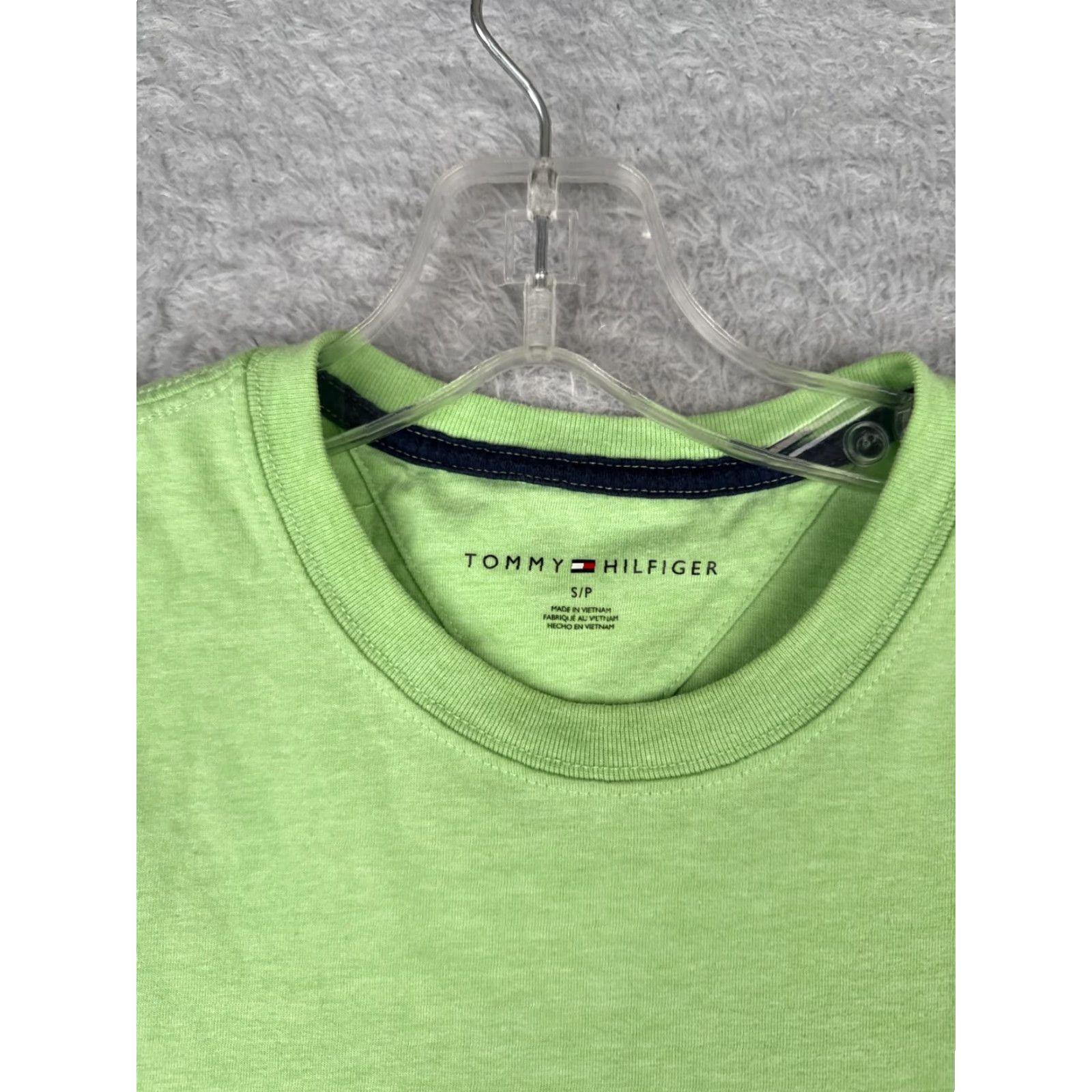 Tommy Hilfiger Tommy Hilfiger Shirt Men Small Petite Green Crew Neck Cotton Blend Short Sleeve Shirt Size US S / EU 44-46 / 1 - 7 Thumbnail