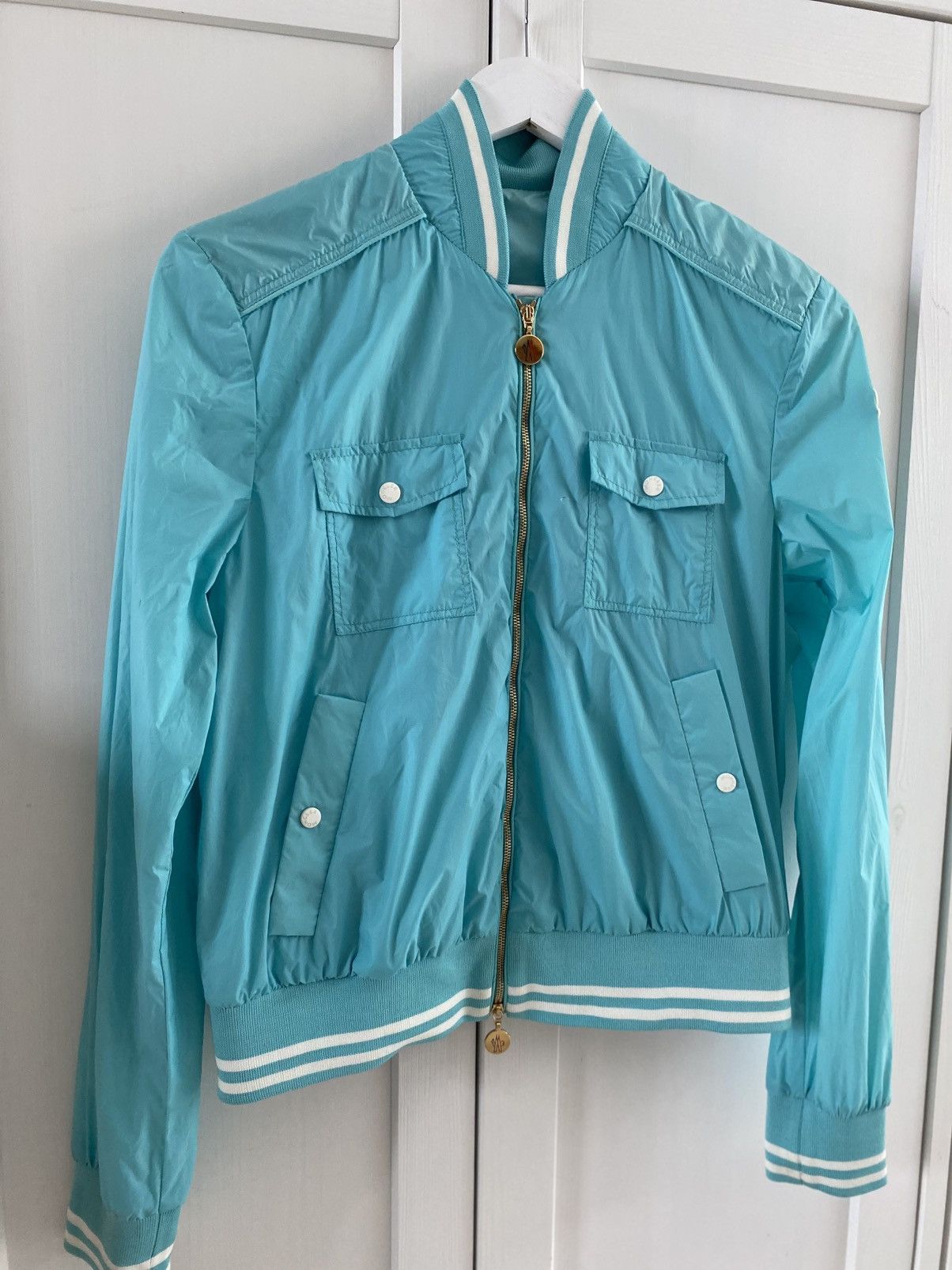 Moncler Moncler sports summer jacket S turquoise - perfect condition Size S / US 4 / IT 40 - 2 Thumbnail
