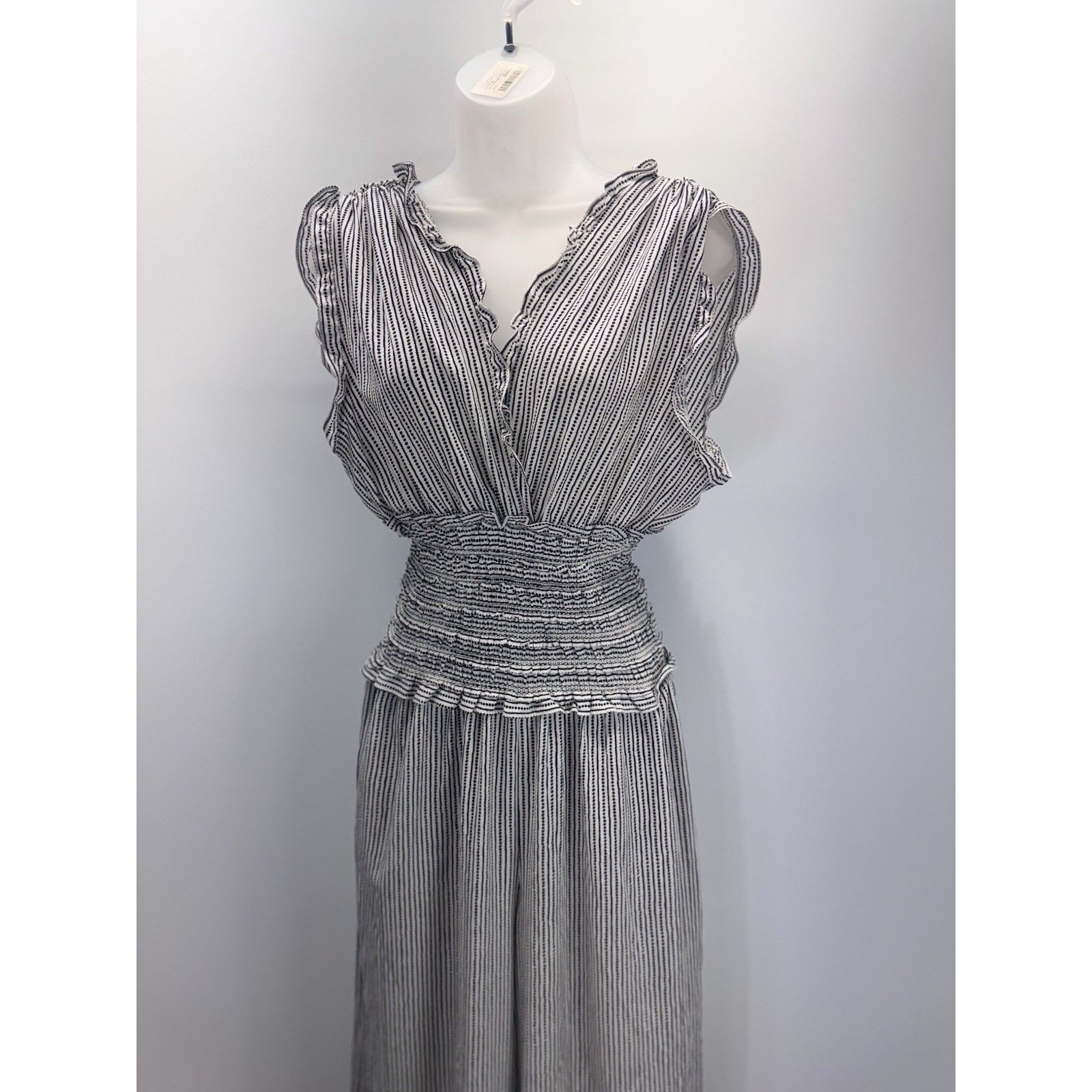 Other Max Studio NWT Smocked Waist Wide Leg Crepe Jumpsuit Black Size 30" / US 8 / IT 44 - 4 Thumbnail