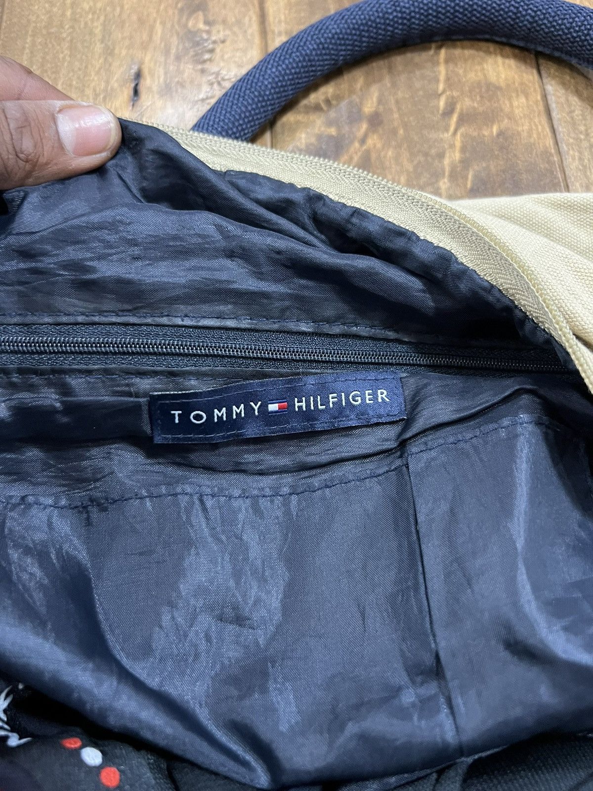 Tommy Hilfiger Tommy Hilfiger Duffel Bag Size ONE SIZE - 8 Thumbnail
