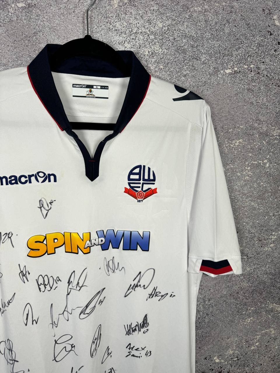 Macron × Vintage Vintage Bolton Wanderers 2016/17 Macron Soccer Jersey Size US XL / EU 56 / 4 - 4 Thumbnail