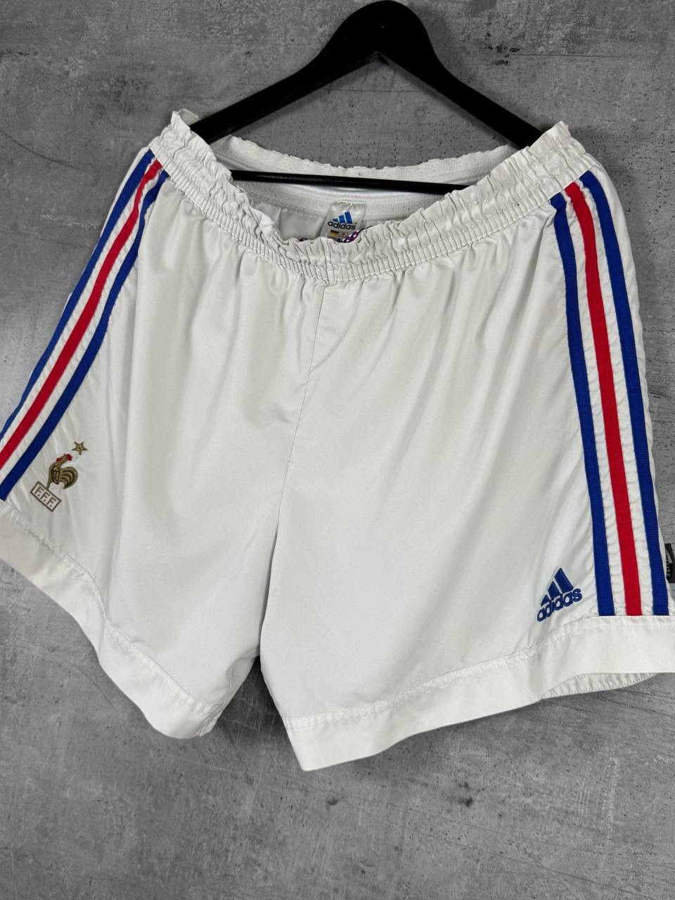 Adidas FRANCE 2002/200 VINTAGE HOME FOOTBALL SOCCER SHORTS ADIDAS Size US 36 / EU 52 - 5 Thumbnail