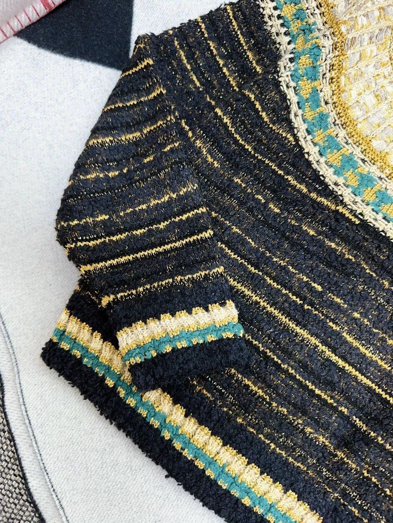 Other Chanel 19A Egypt Series Knit Sweater Size M / US 6-8 / IT 42-44 - 3 Thumbnail