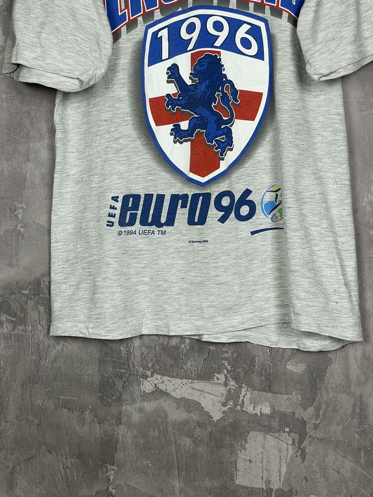 Nutmeg NWT Euro 96 1996 2020 England football soccer Y2K t shirt Size US M / EU 48-50 / 2 - 5 Thumbnail