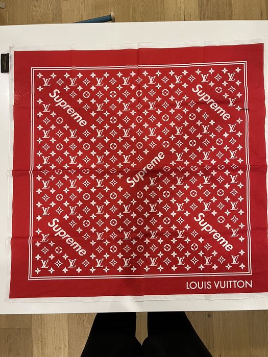 Supreme 2024 lv bandana