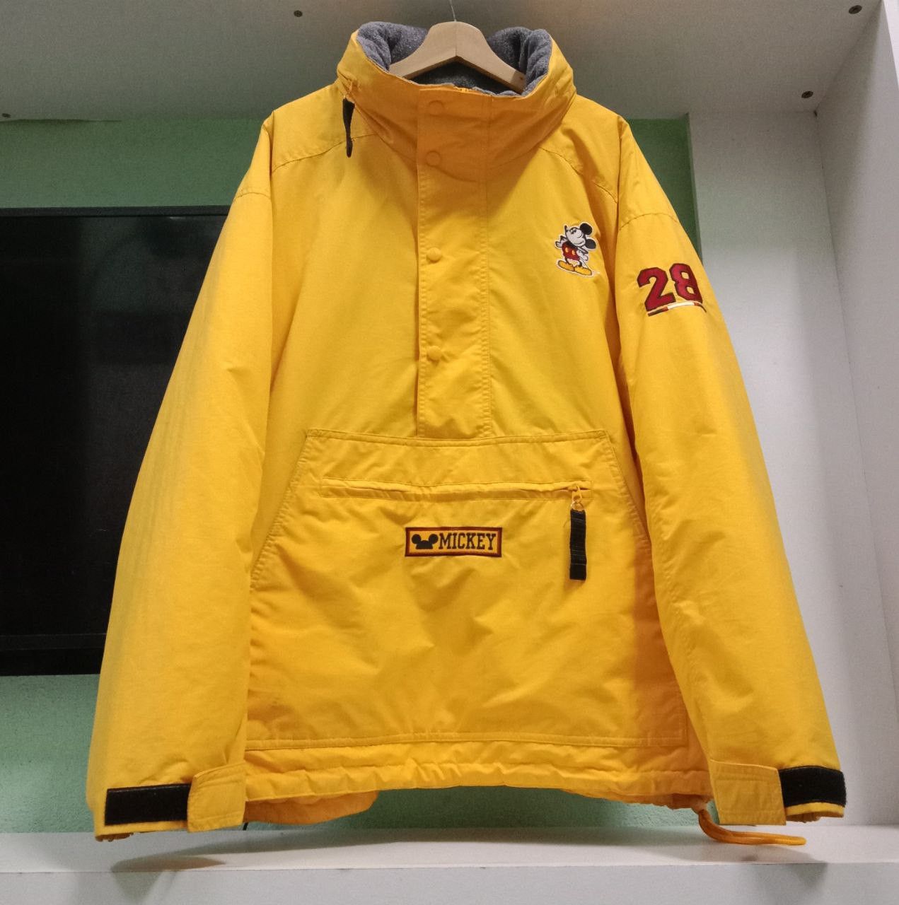 Mickey Mouse The Disney Store Mickey Mouse Pullover Jacket Size US XL / EU 56 / 4 - 2 Thumbnail