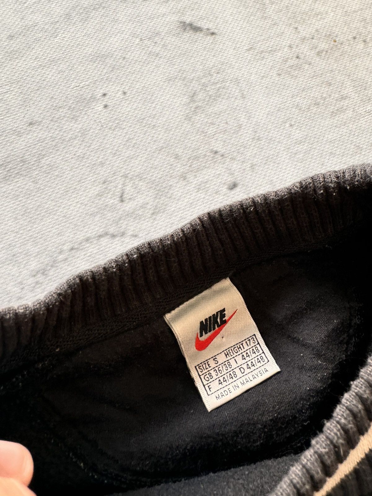 Nike × Vintage NIKE VINTAGE CENTER LOGO OVERSIZE BOXY SWEATSHIRT Size US S / EU 44-46 / 1 - 5 Thumbnail
