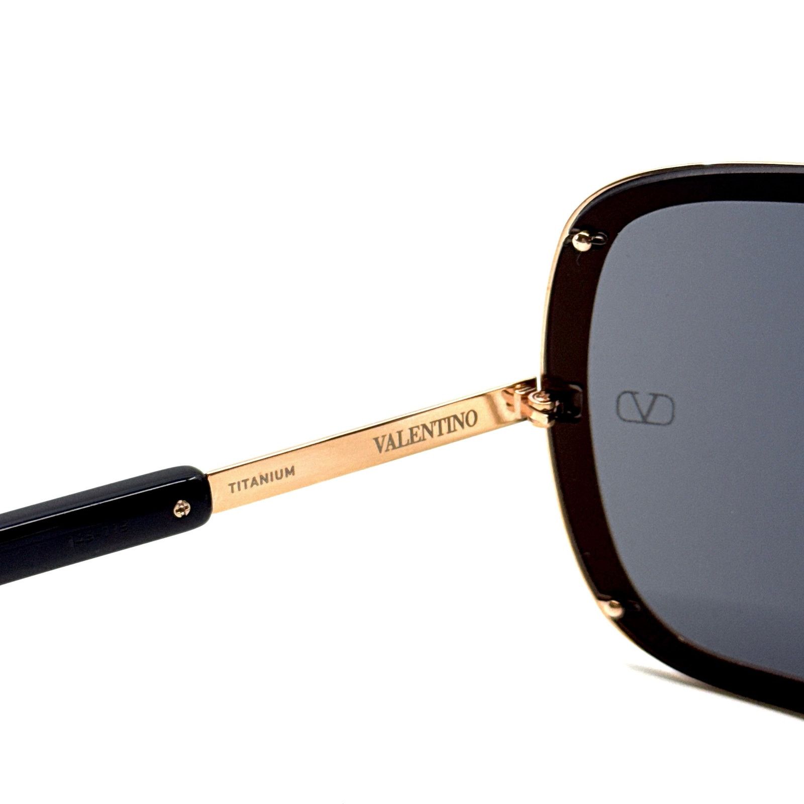 Valentino New! VALENTINO Sunglasses V-ROMASK VLS-120A, Authentic Size ONE SIZE - 11 Thumbnail