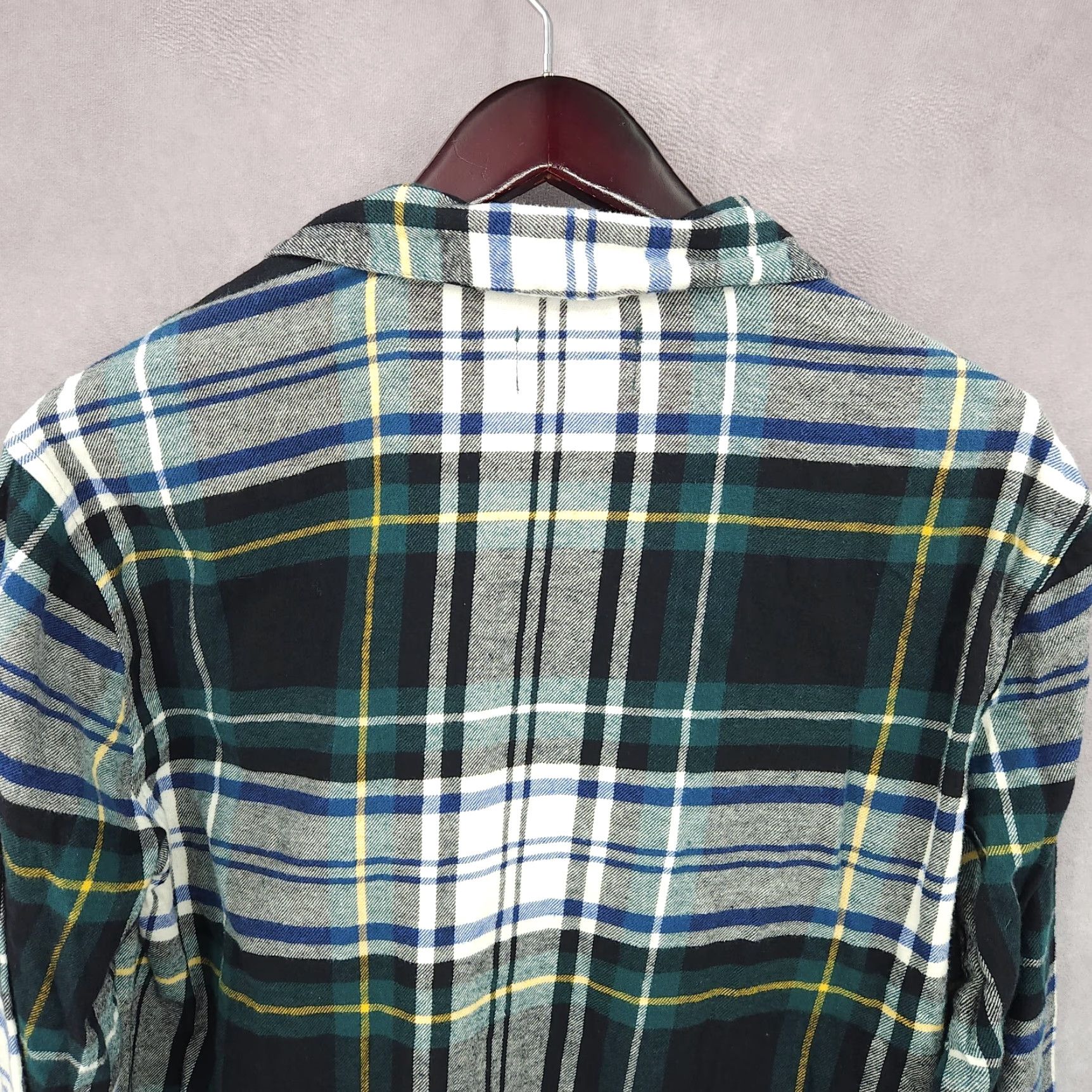 Old Navy Old Navy Pajama Top Shirt Womens Medium Flannel Plaid Green Cotton Button Up Long Sleeve Shirt Womens Medium Green Plaid Flannel Pajama Top Size M / US 6-8 / IT 42-44 - 7 Thumbnail