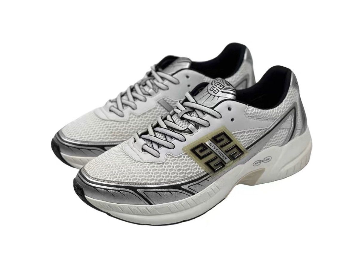 Givenchy Givenchy Nfnty-52 SS25 4G Pattern Sneakers J31 Size US 9.5 / EU 42-43 - 1 Thumbnail