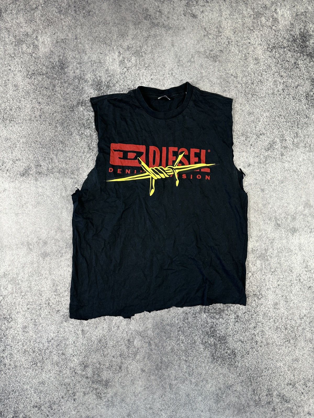 Diesel Vintage Diesel Big Logo Tank Top Avant Garde Style USA Rare Size US S / EU 44-46 / 1 - 1 Thumbnail