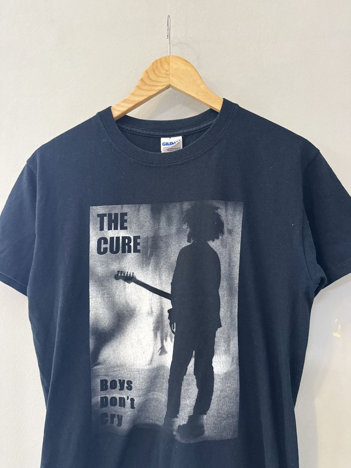 Band Tees The Cure Faded Tee Vintage 90s style T-Shirt 🎸 Size US S / EU 44-46 / 1 - 2 Thumbnail